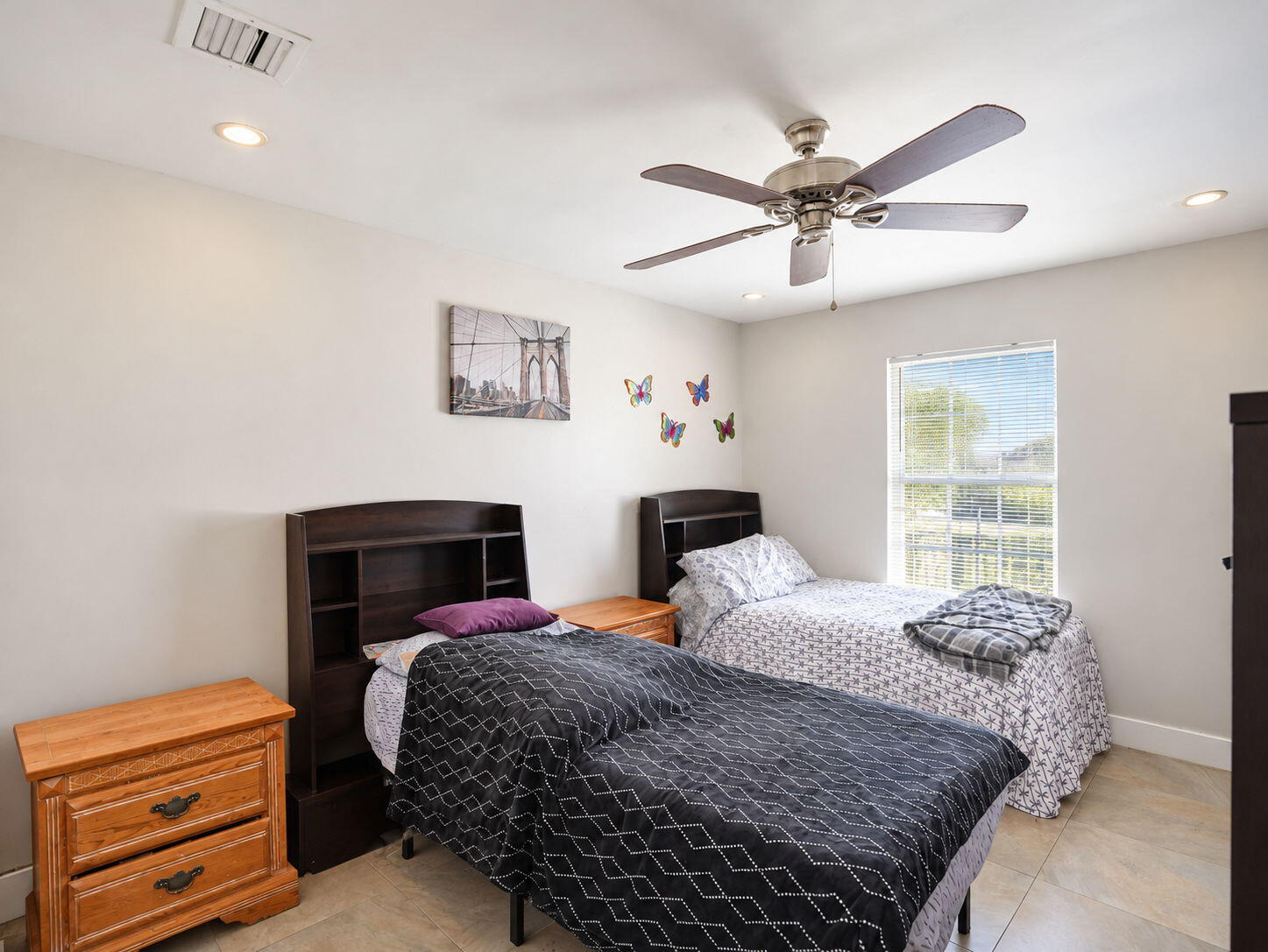 10-web-or-mls-Daniel_904_NE_10th_Ave_10