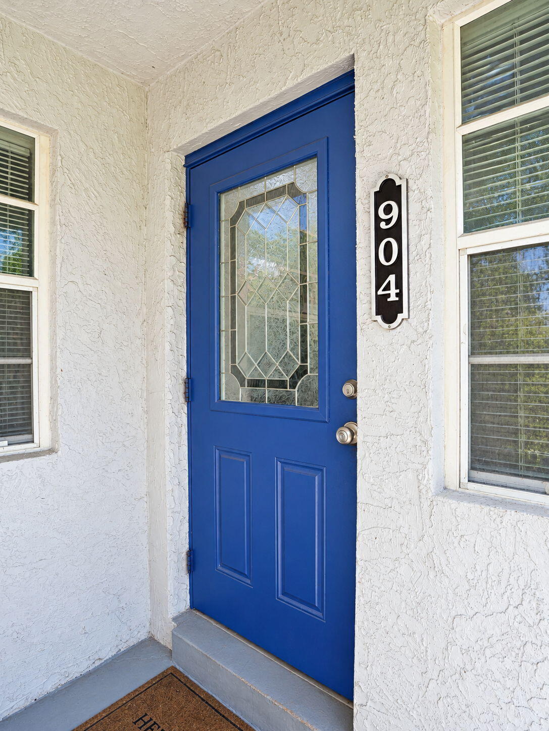 16-web-or-mls-Daniel_904_NE_10th_Ave_16