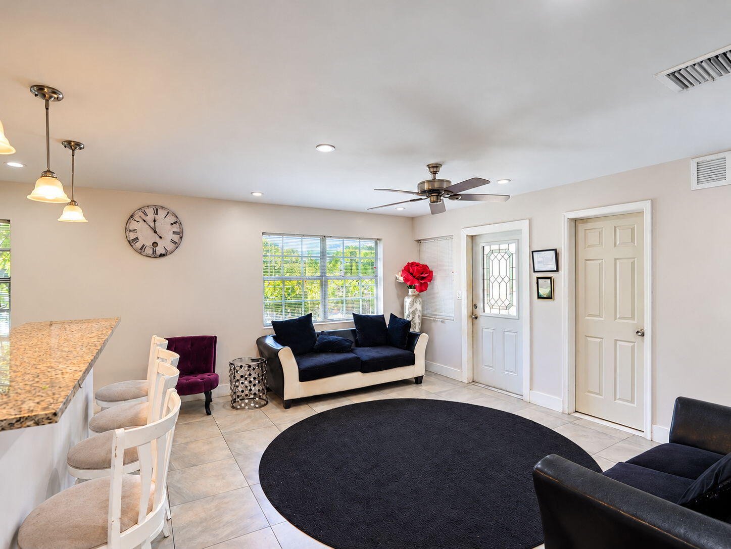 9-web-or-mls-Daniel_904_NE_10th_Ave_09