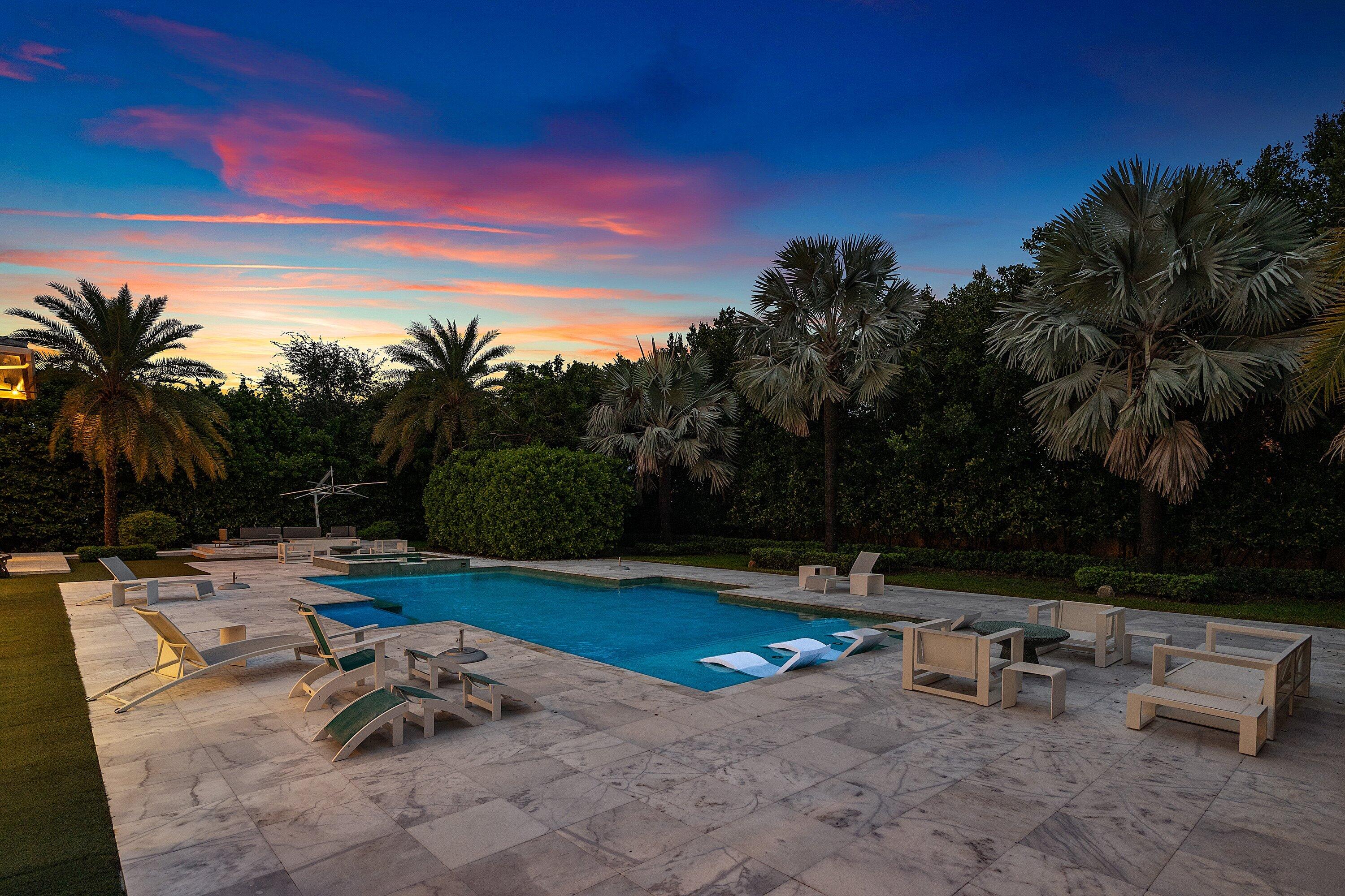 Twilight - Pool