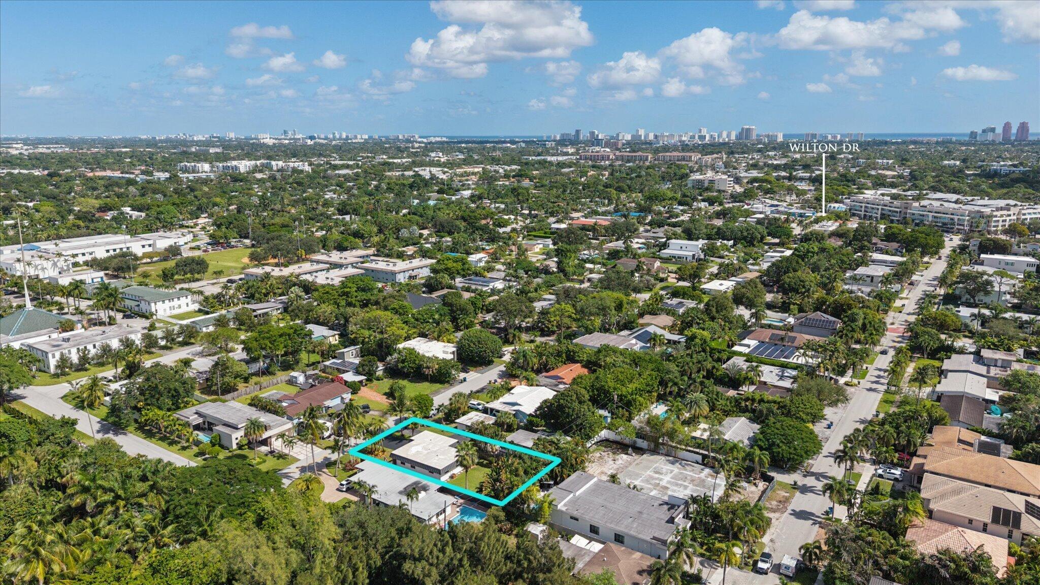 26-108 NE 22nd St-25