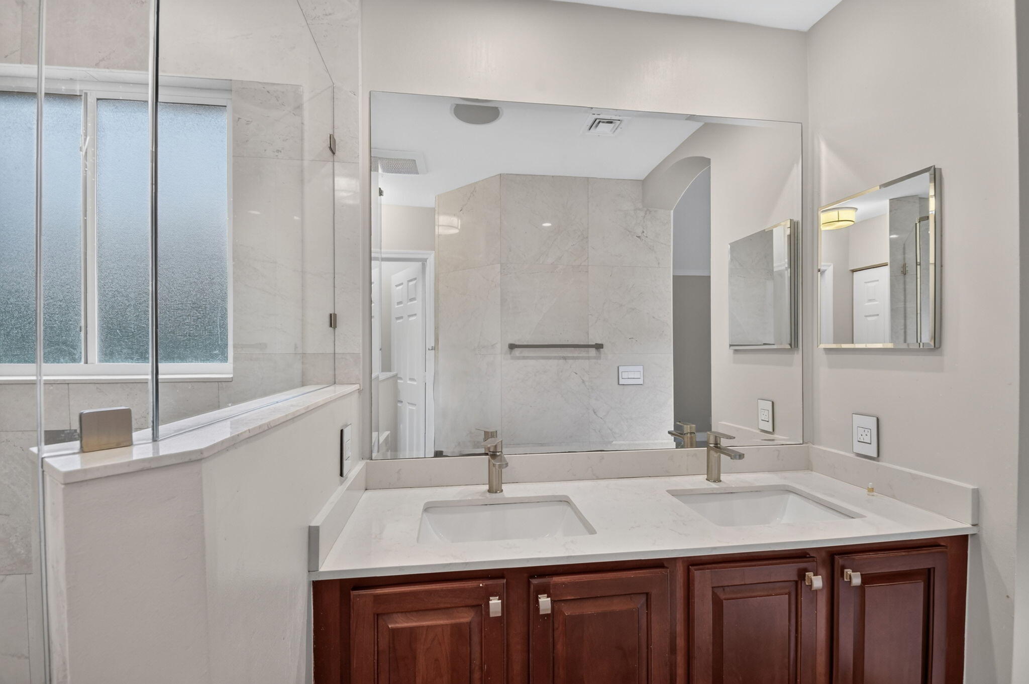 Brand new faucets installed 10/26