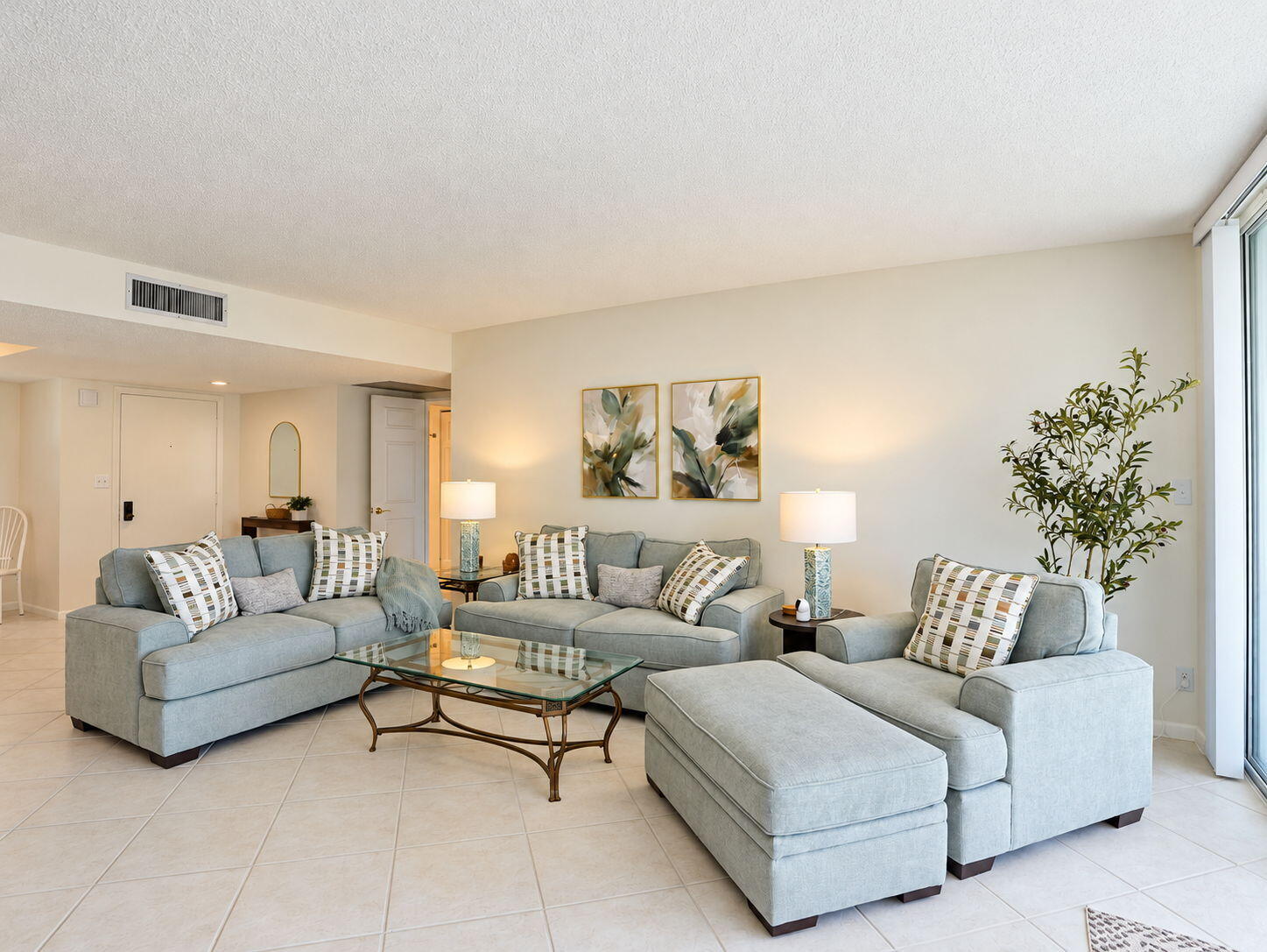 25-web-or-mls-Linda_010 25-web-or-mls-Linda_010