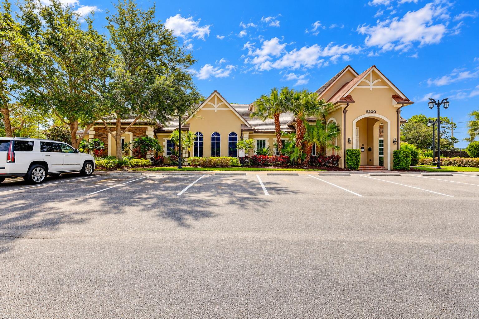 77-web-or-mls-Mediterranean Clubhouse En