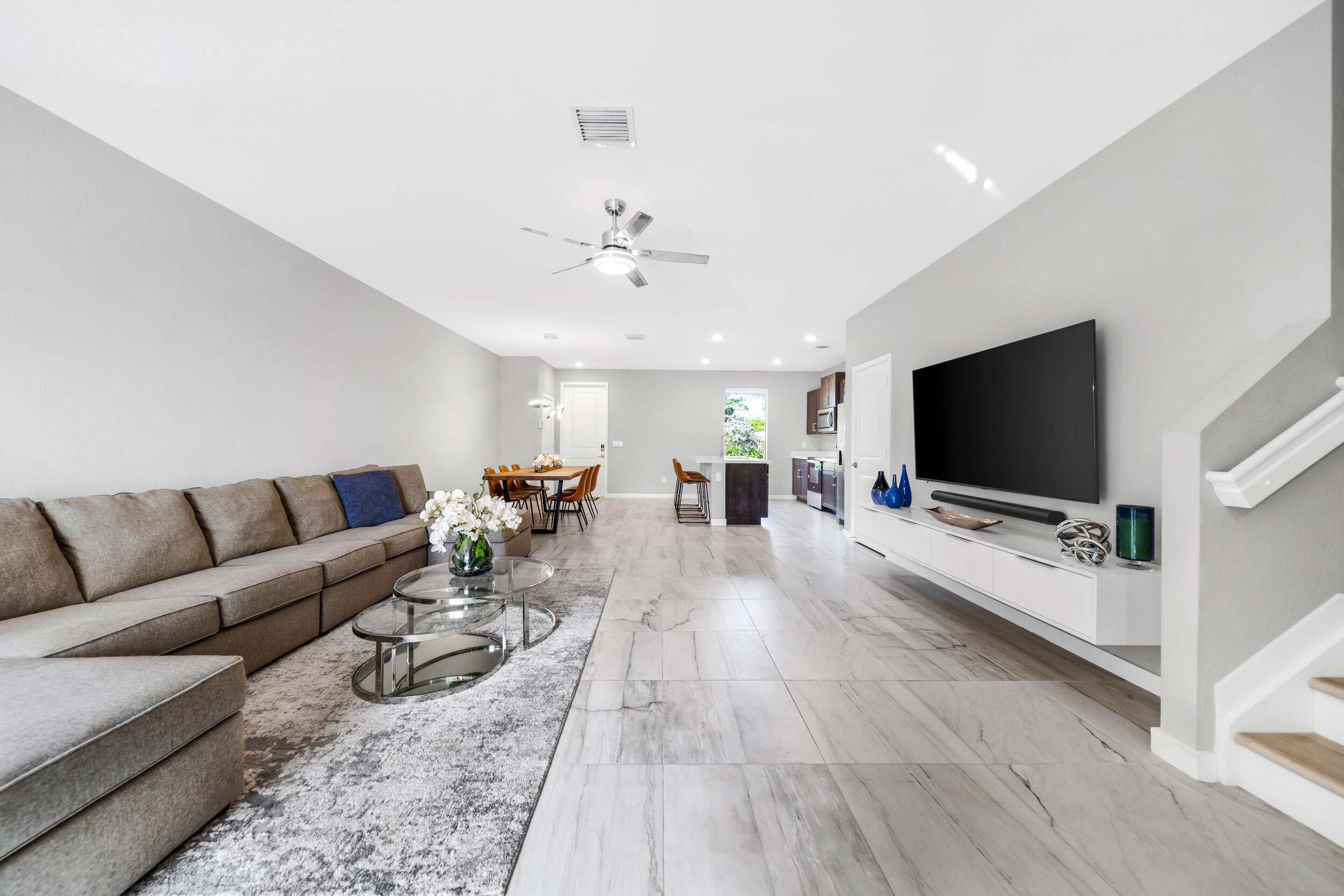 -545 NW 17TH ST-BO-20 -545 NW 17TH ST-BO-20