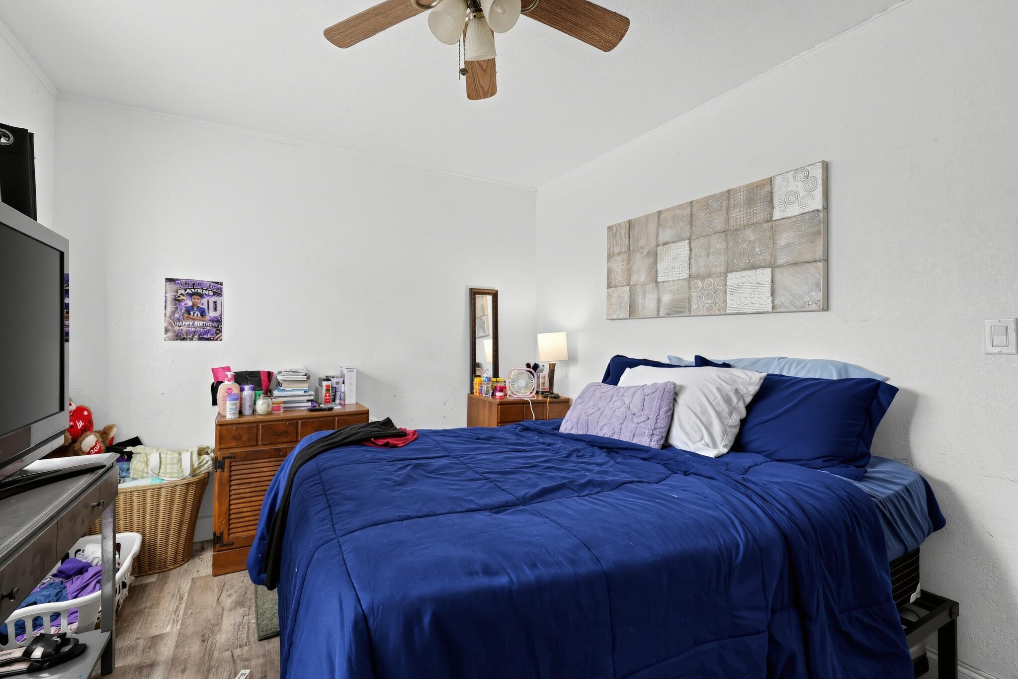 26_628_58th_St-Bedroom-0277