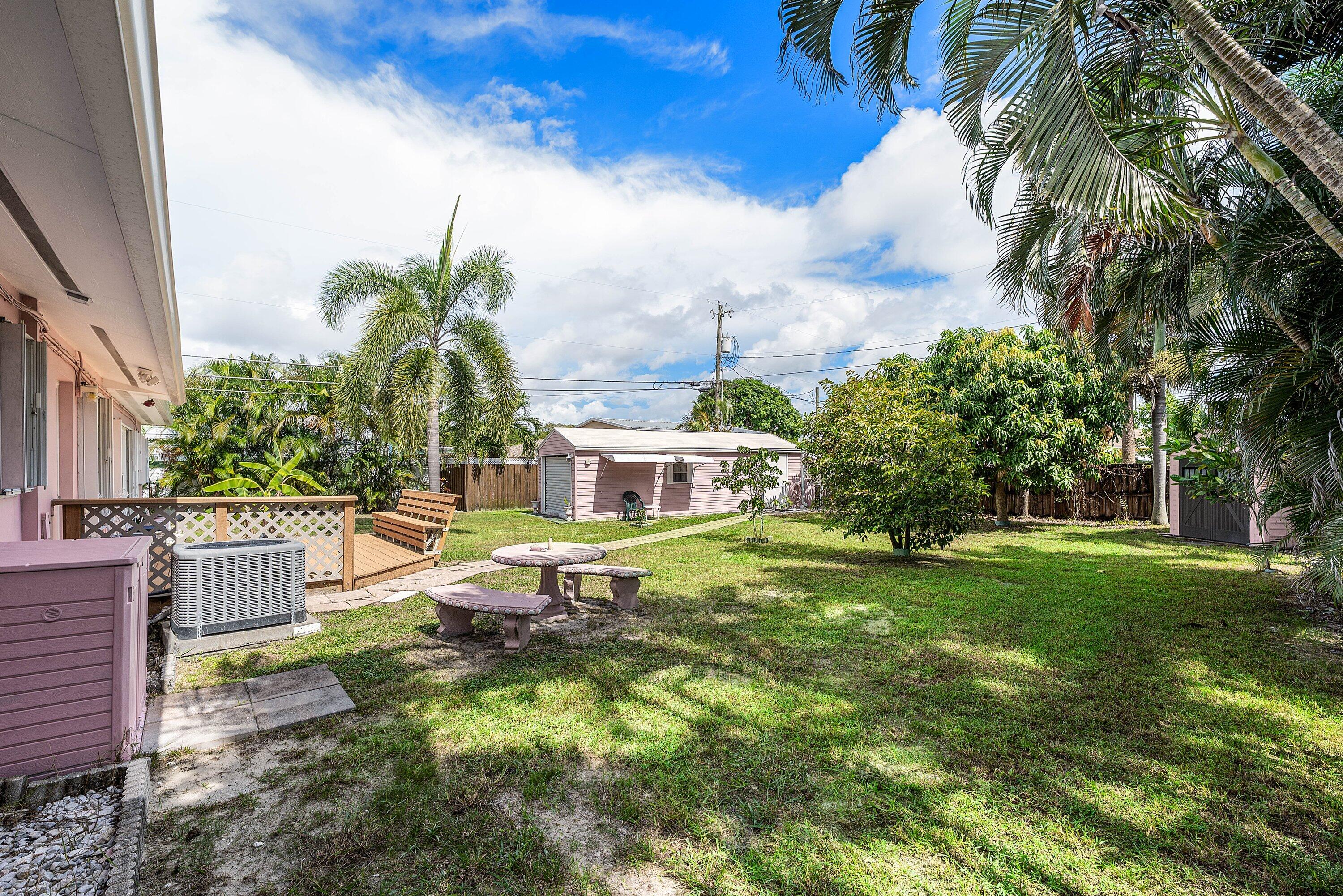 039-418VirginiaDrive-LakeWorthBeach-FL-3