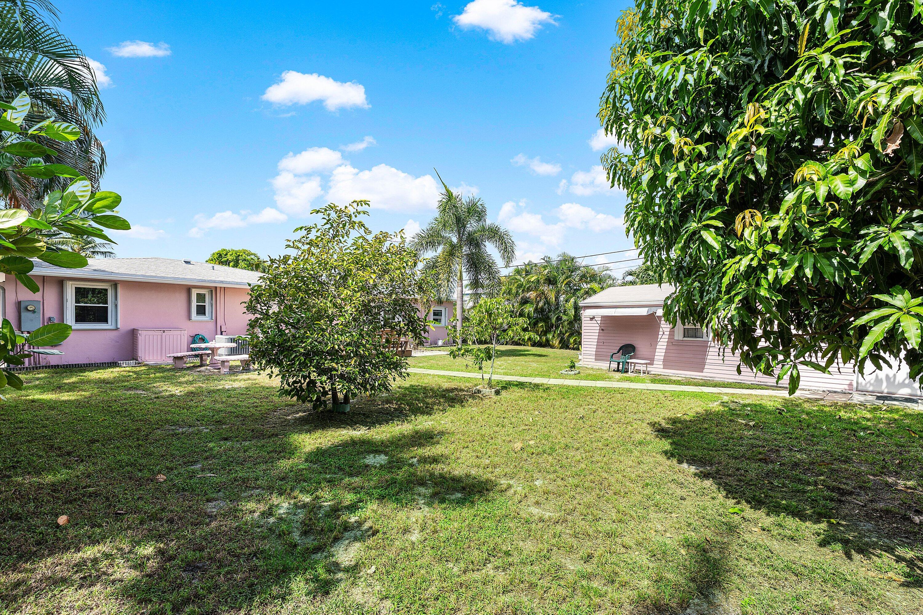 032-418VirginiaDrive-LakeWorthBeach-FL-3