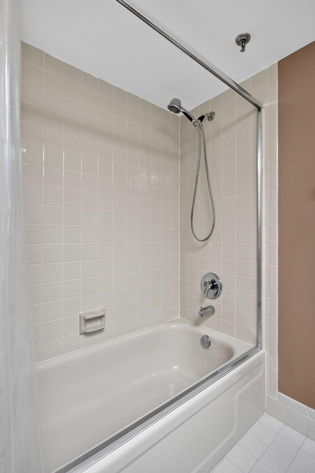 GUEST BATH TUB WITH SHOWER