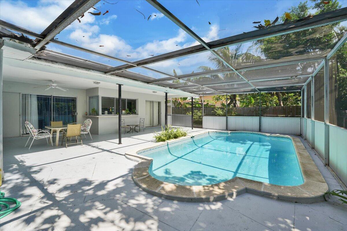 26-3982 NW 39th St-26