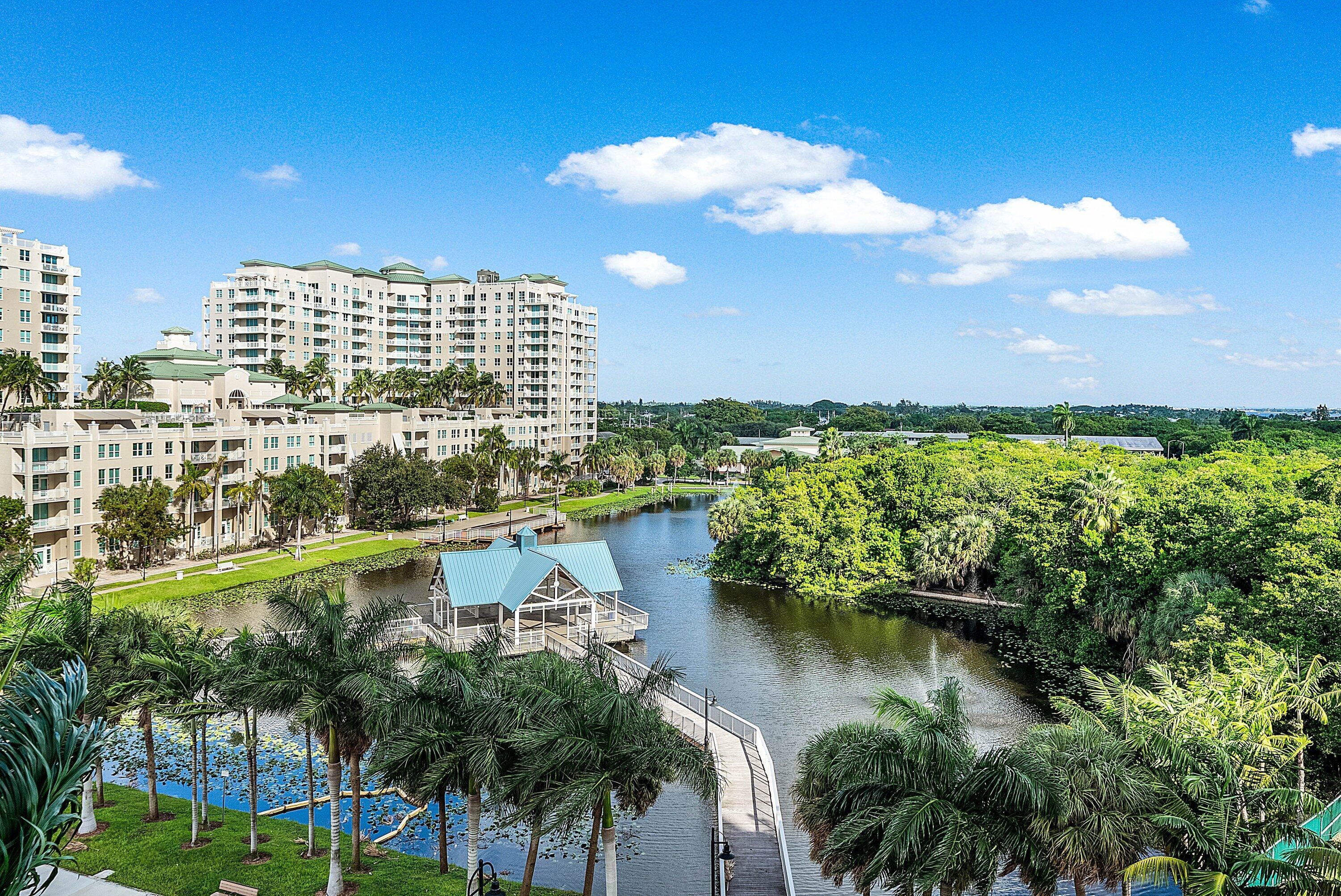 029-700EastBoyntonBeachBoulevard-710-Boy