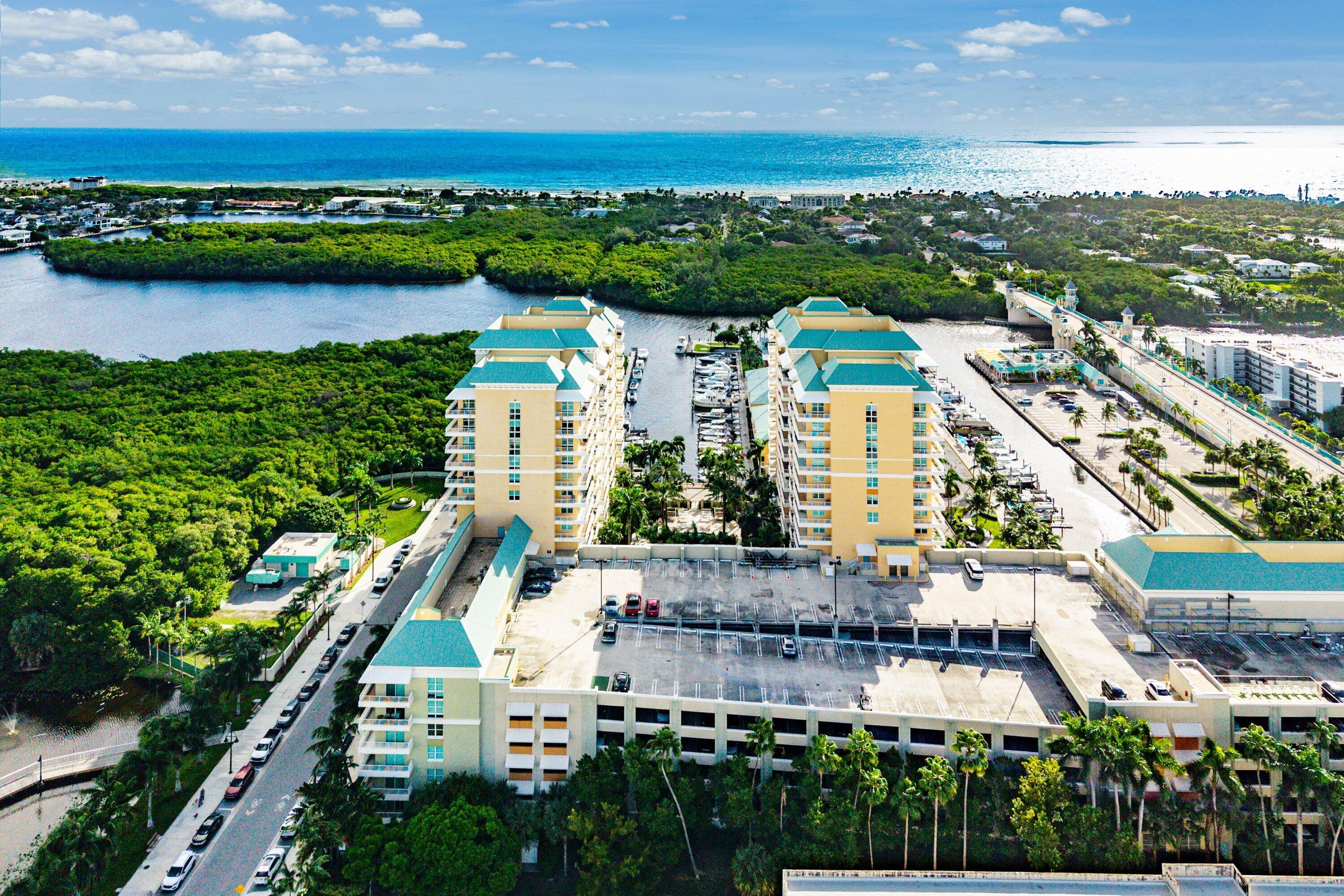 035-700EastBoyntonBeachBoulevard-710-Boy