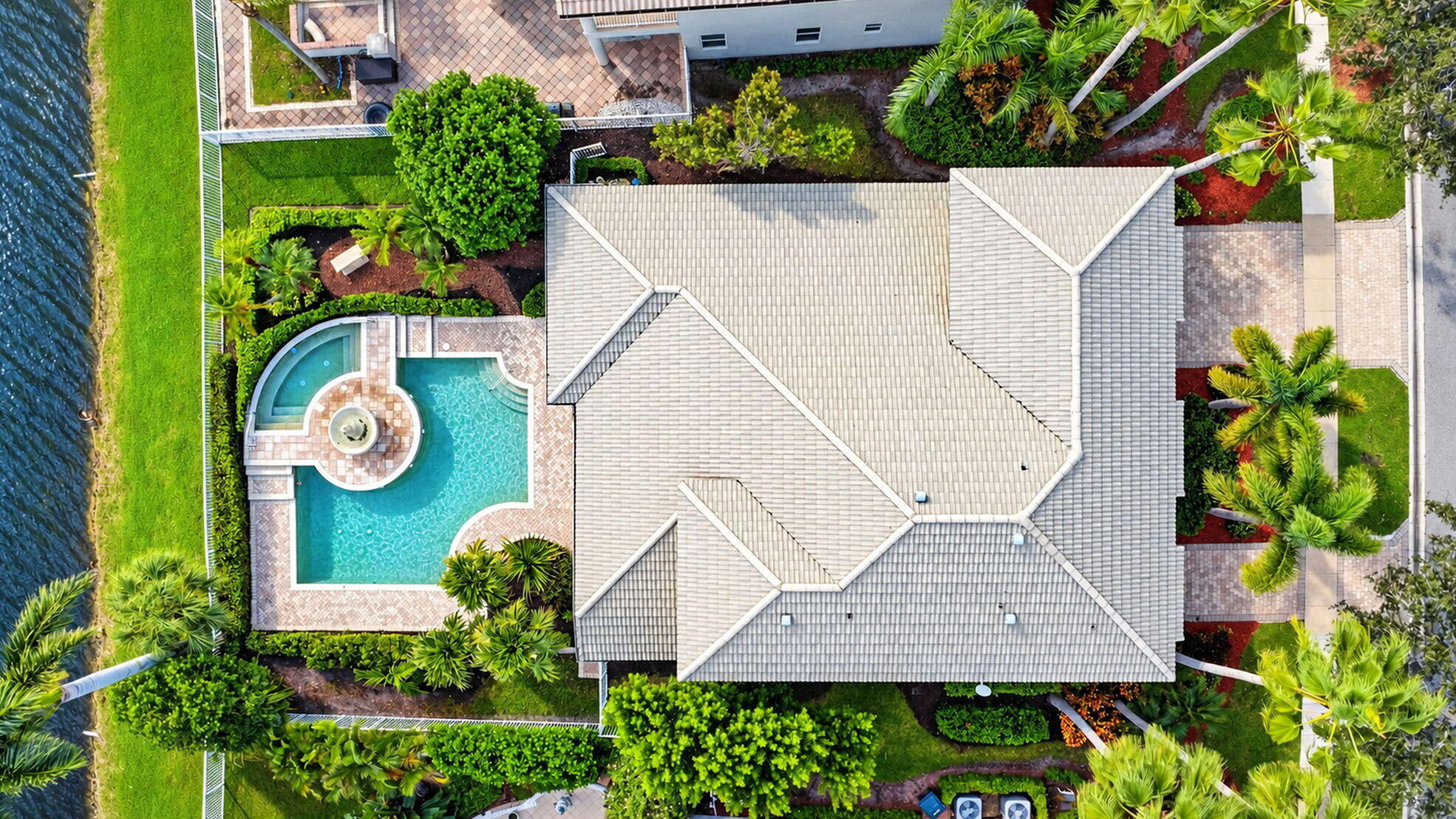 2286 Merriweather Way (60)