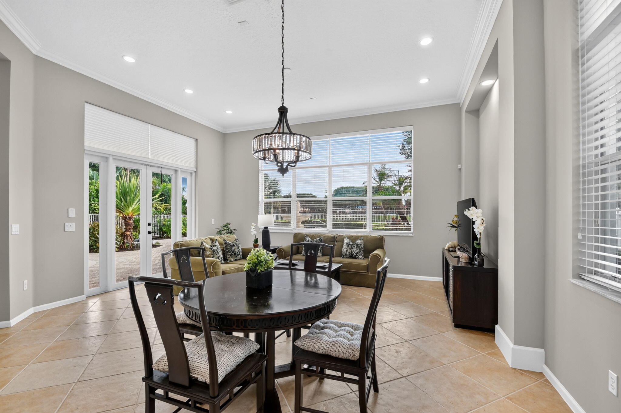 2286 Merriweather Way (120)
