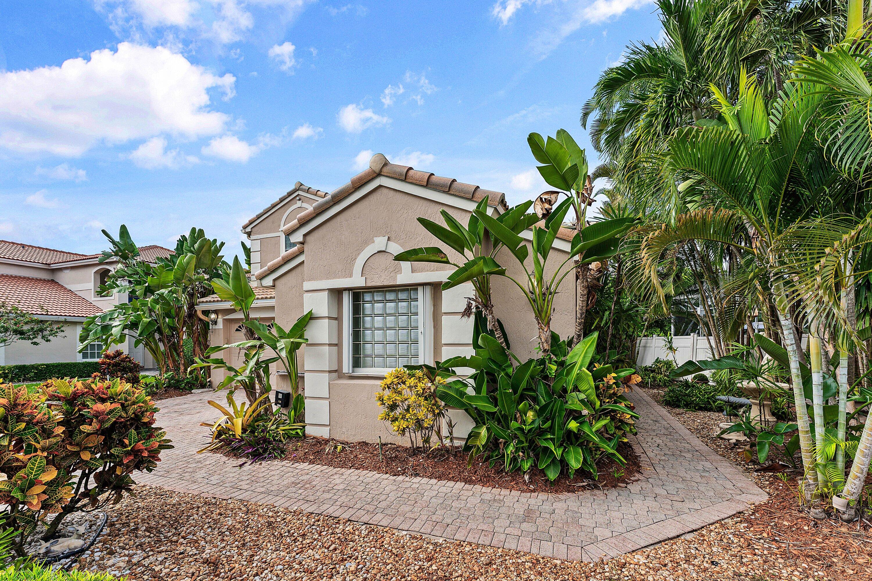 003-6486BravaWay-BocaRaton-FL-33433-SMAL