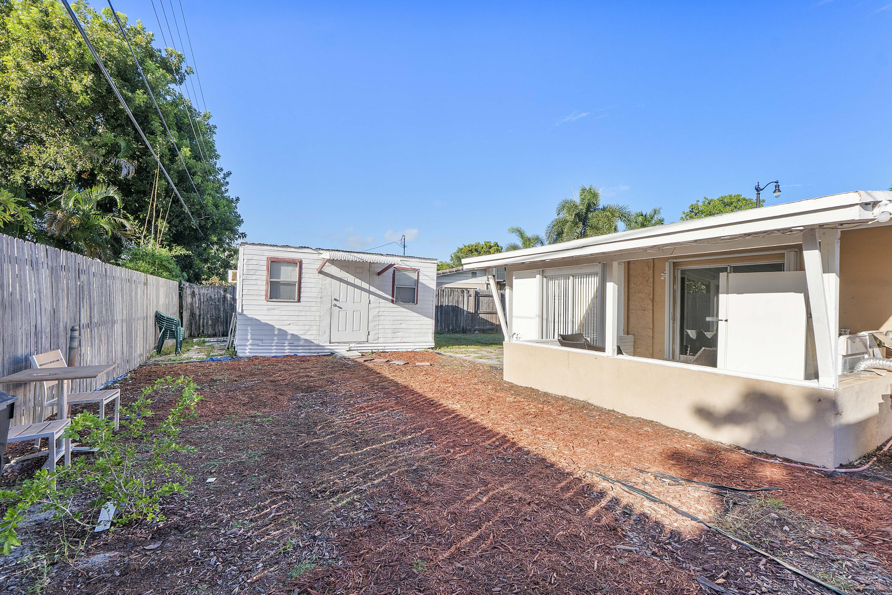 2911 Ne 11th Ave_039