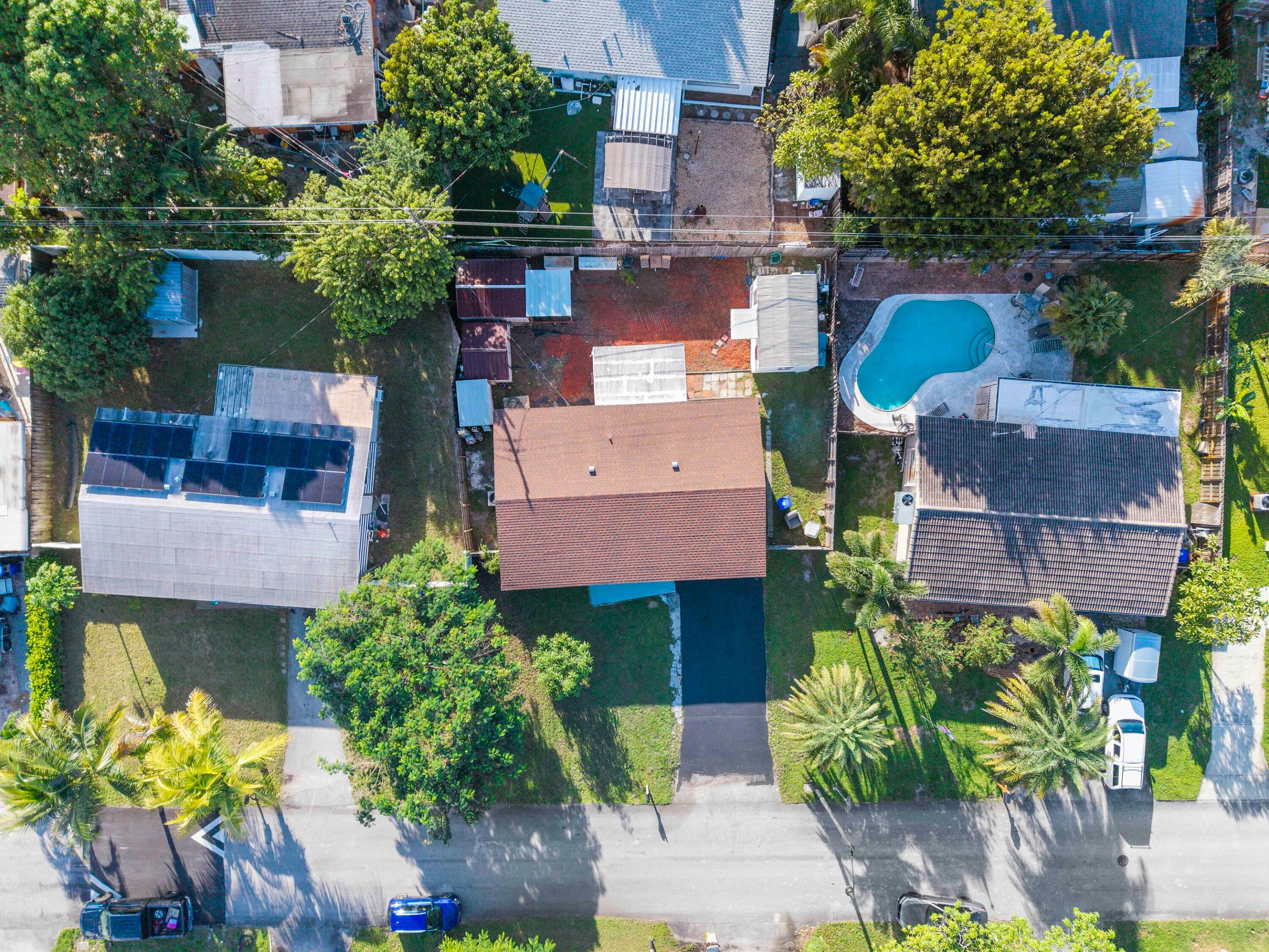 2911 Ne 11th Ave_008