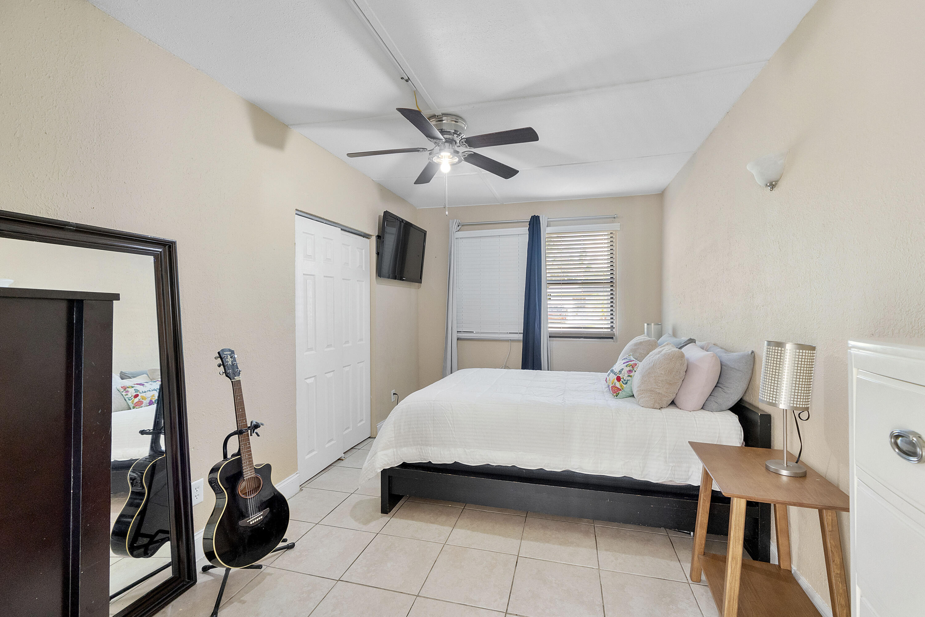 2911 Ne 11th Ave_031