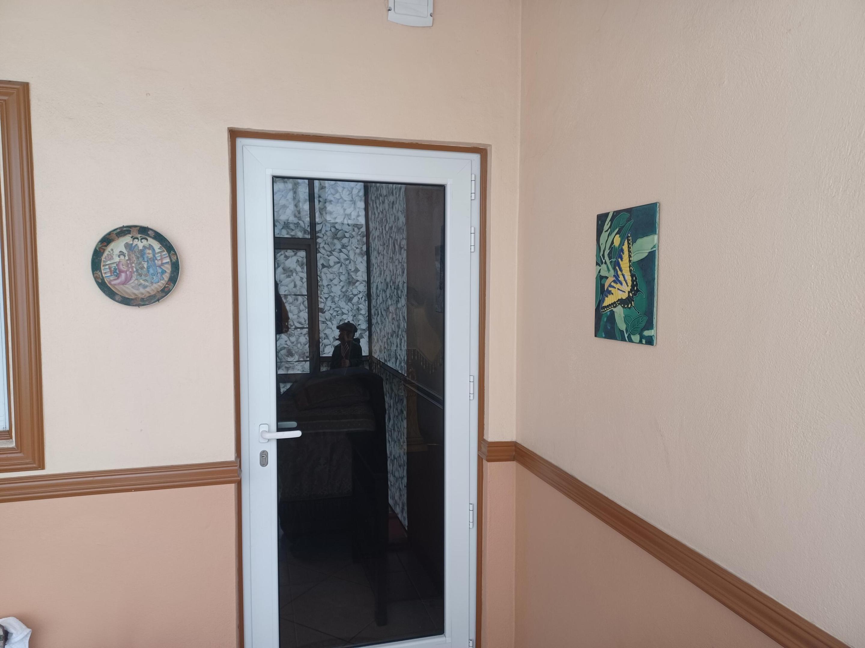 door from patio to primary bedroom