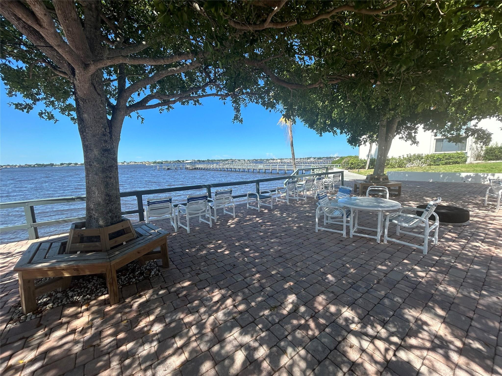 Waterfront Courtyard - perfect to watch the sunset or sunrise