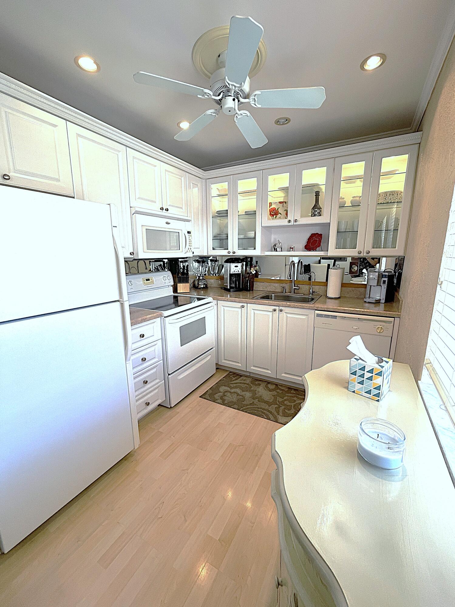 Kitchen 2 Kitchen 2