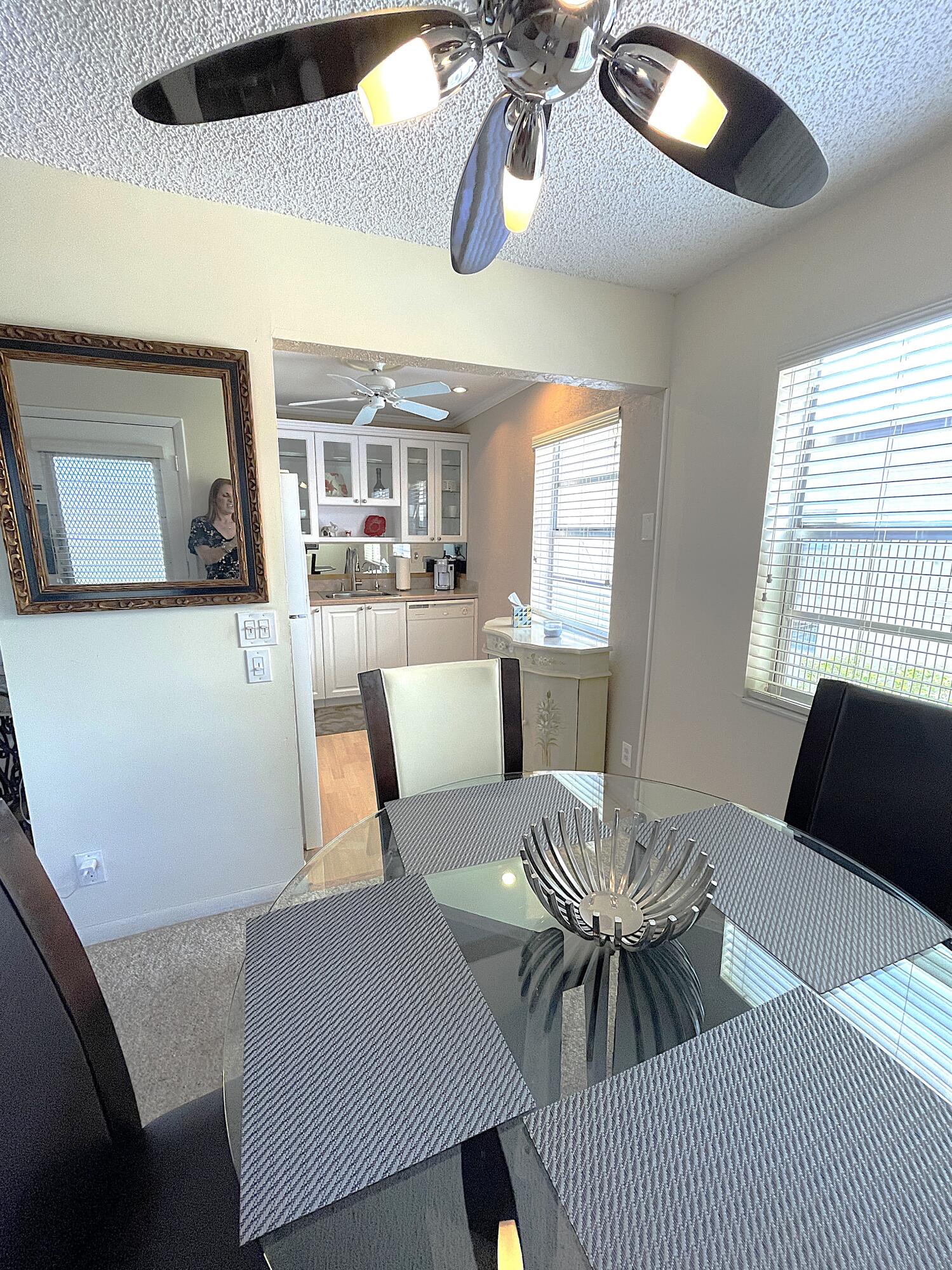 Dining Area to Kitchen Dining Area to Kitchen