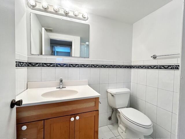 Bathroom with shower_