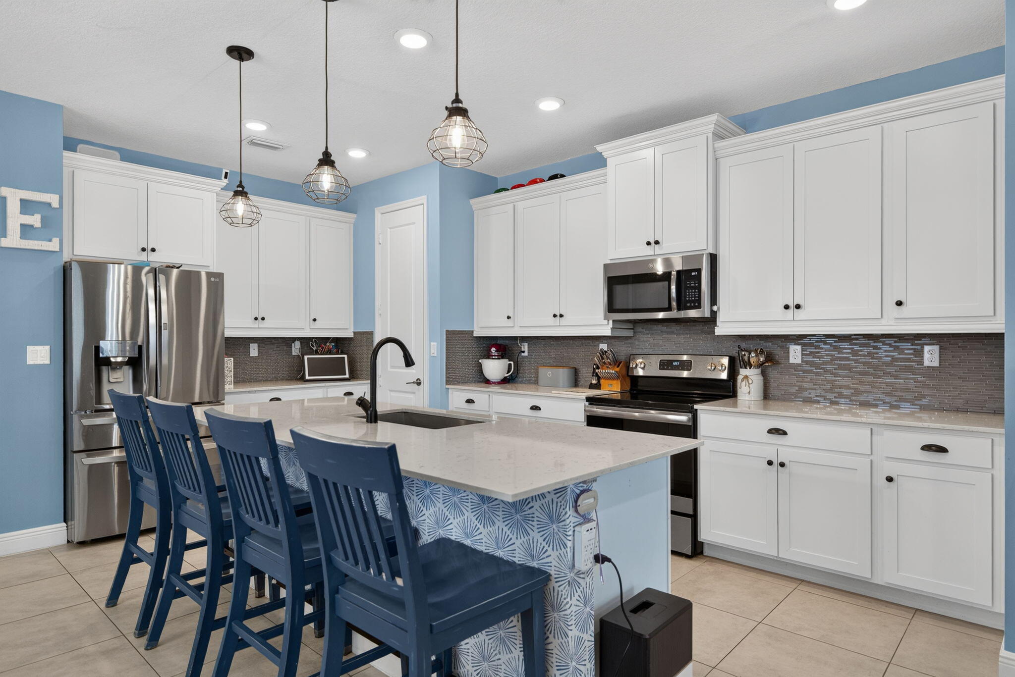 13-web-or-mls-4080 Rosa Dr_MEDIA360VR-13