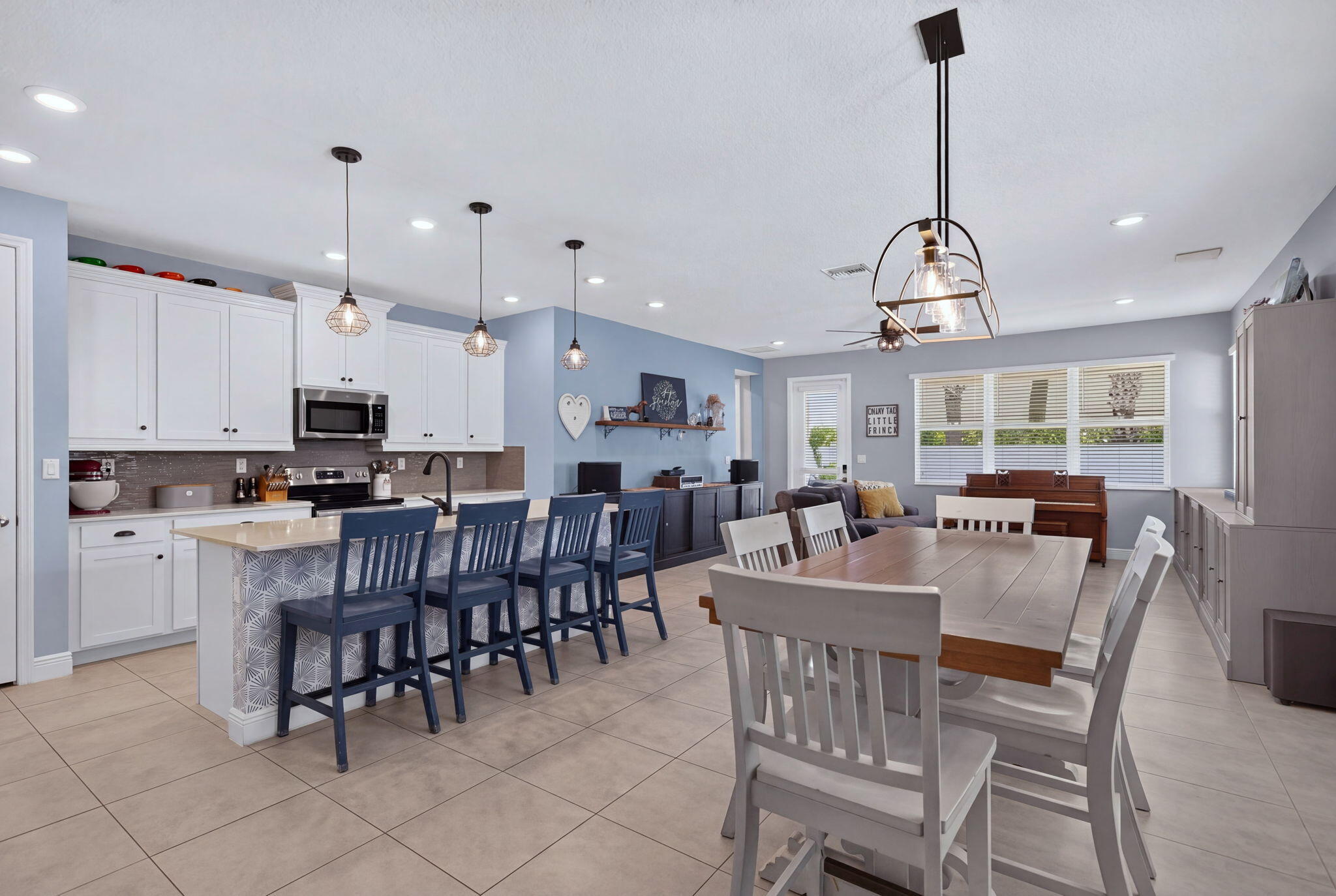 8-web-or-mls-11-web-or-mls-4080 Rosa Dr_ 8-web-or-mls-11-web-or-mls-4080 Rosa Dr_