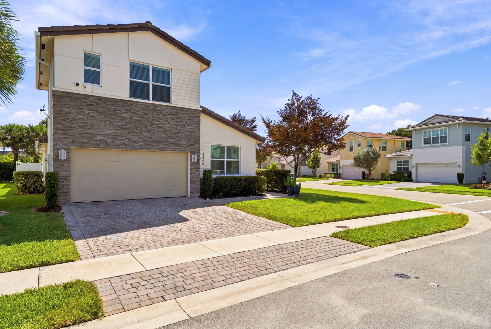 4-web-or-mls-2-web-or-mls-4080 Rosa Dr_M 4-web-or-mls-2-web-or-mls-4080 Rosa Dr_M