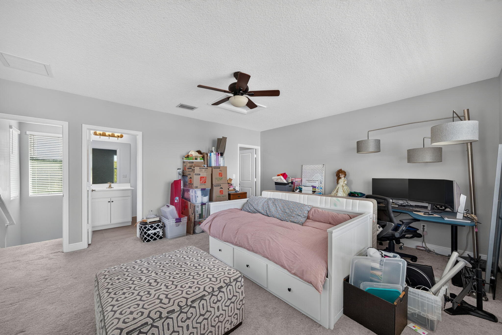 41-web-or-mls-4080 Rosa Dr_MEDIA360VR-27