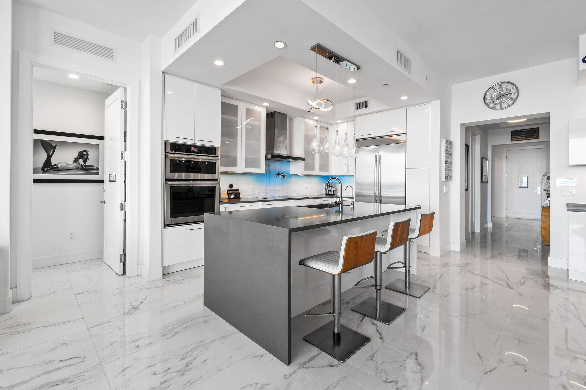 PH 2204 Custom Kitchen PH 2204 Custom Kitchen
