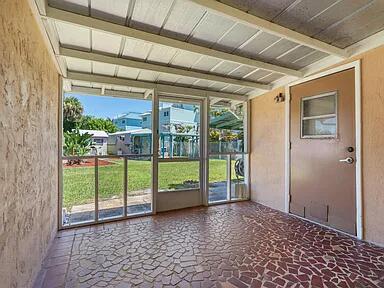 Left side screened patio