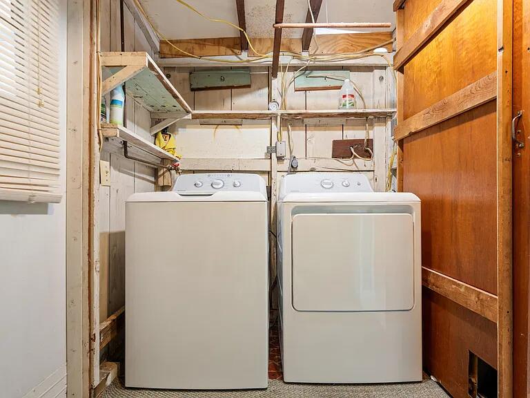 Between units in patio