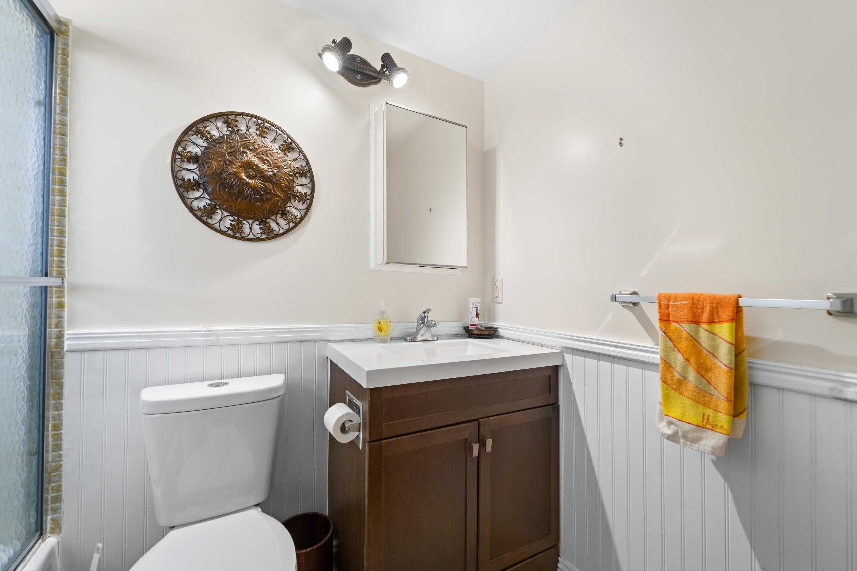 Powder room