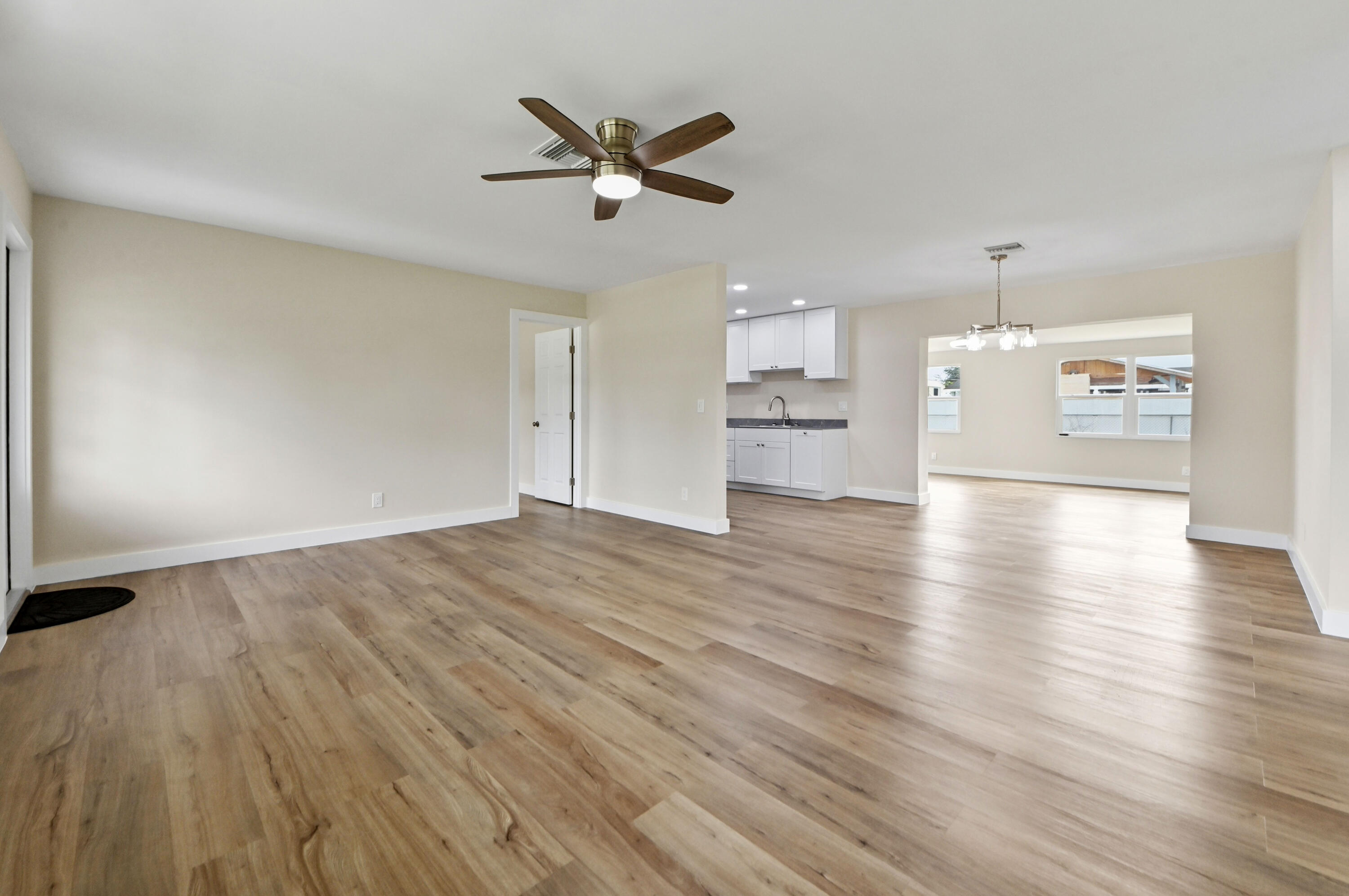 05 Living room 013