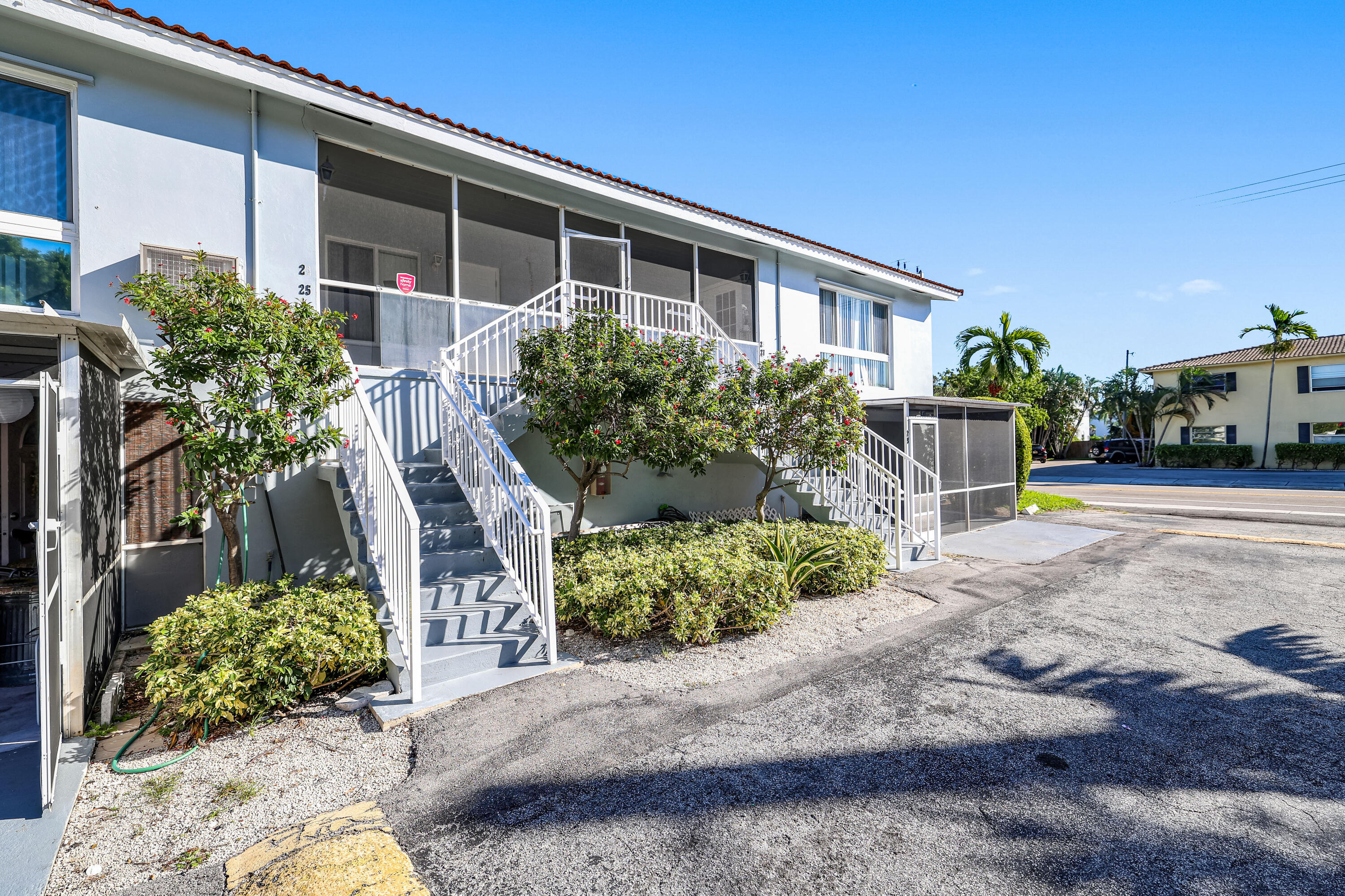 431 W camino Real - 4