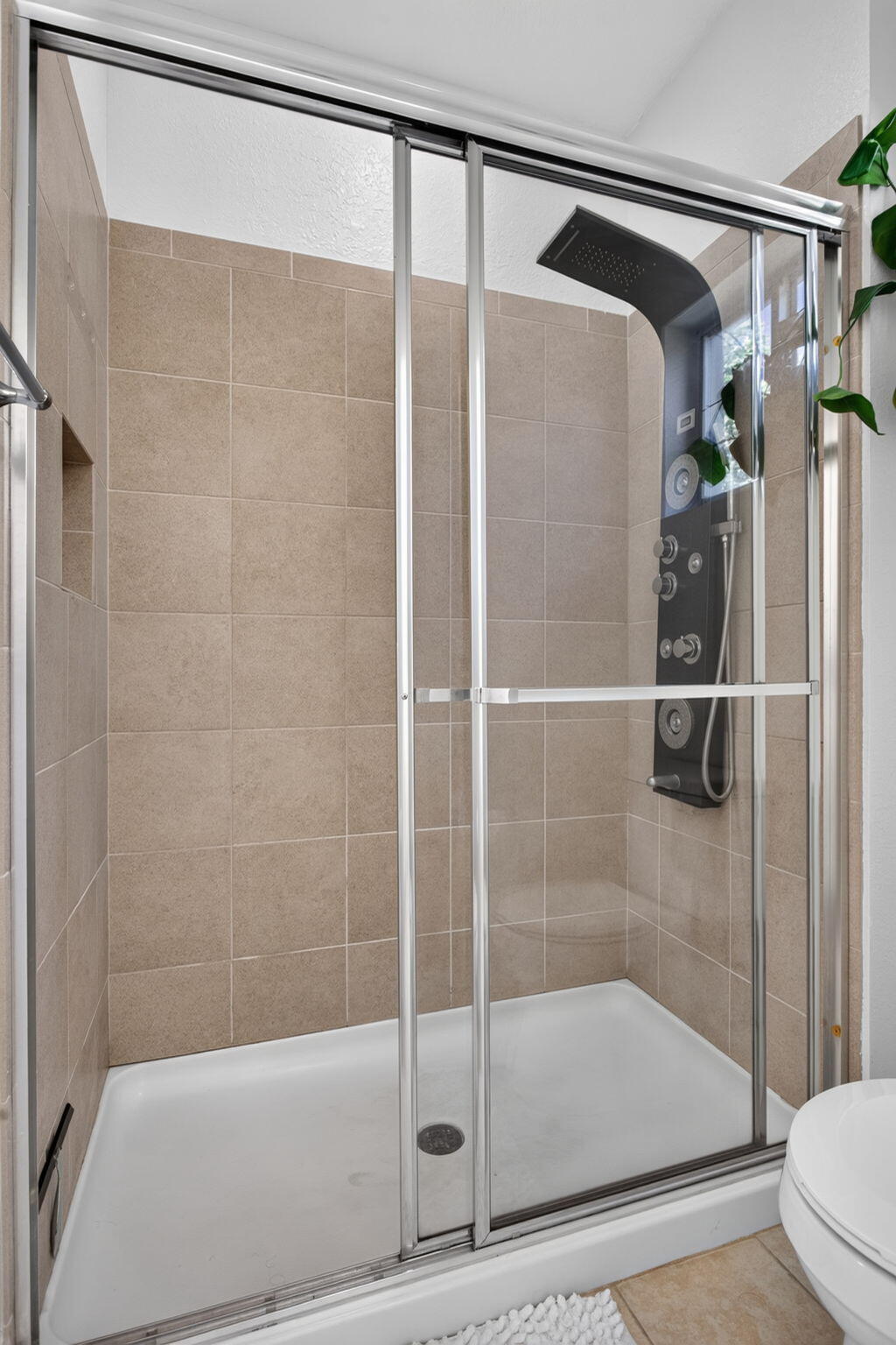 27-web-or-mls-305-28