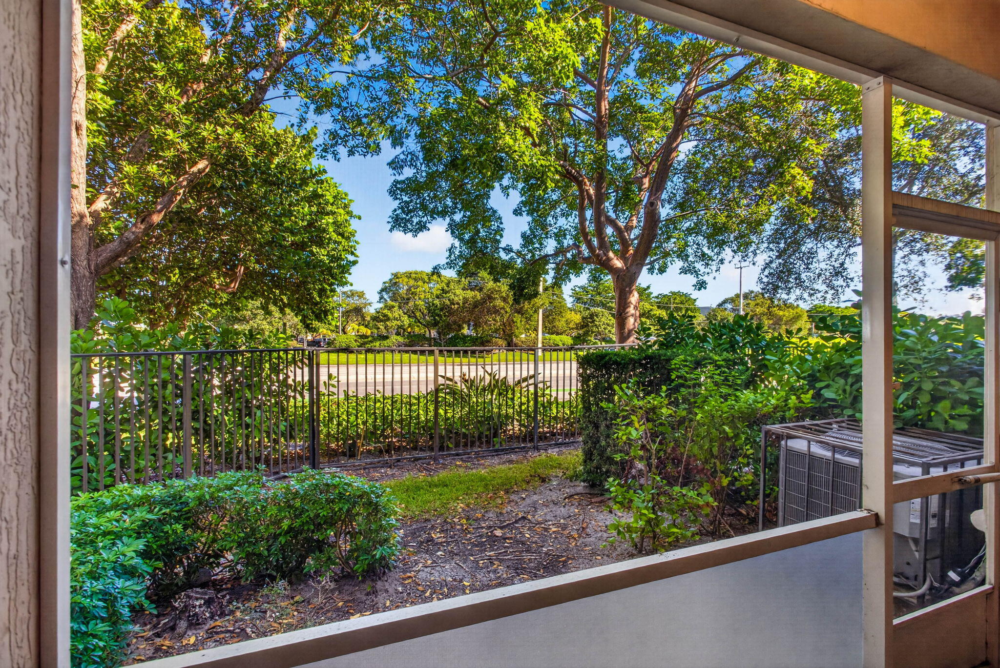 7-web-or-mls-305-8
