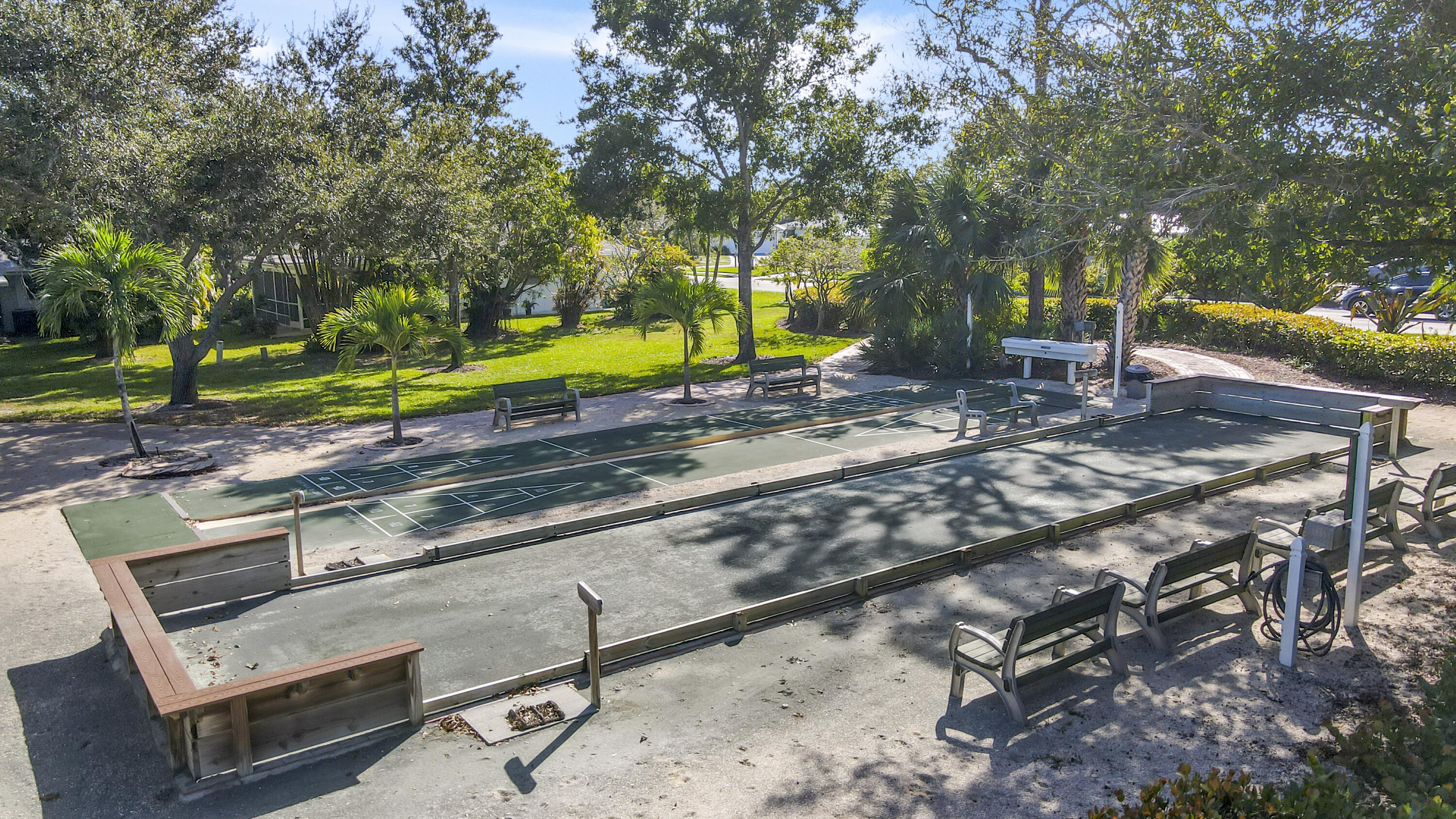 Little Club Bocce Ball Court