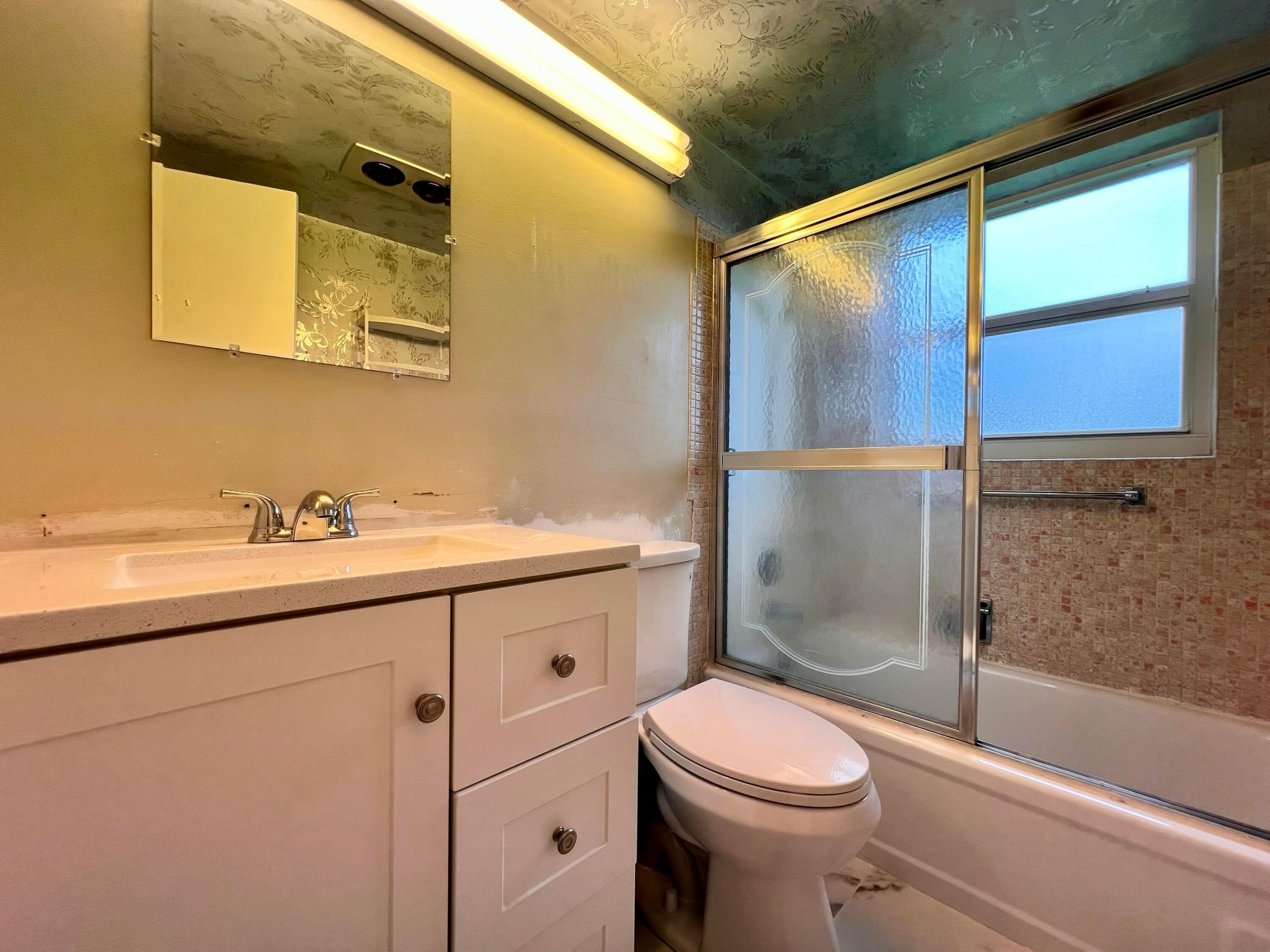 Full Bath With Updated Vanity and Tub/Shower Combination