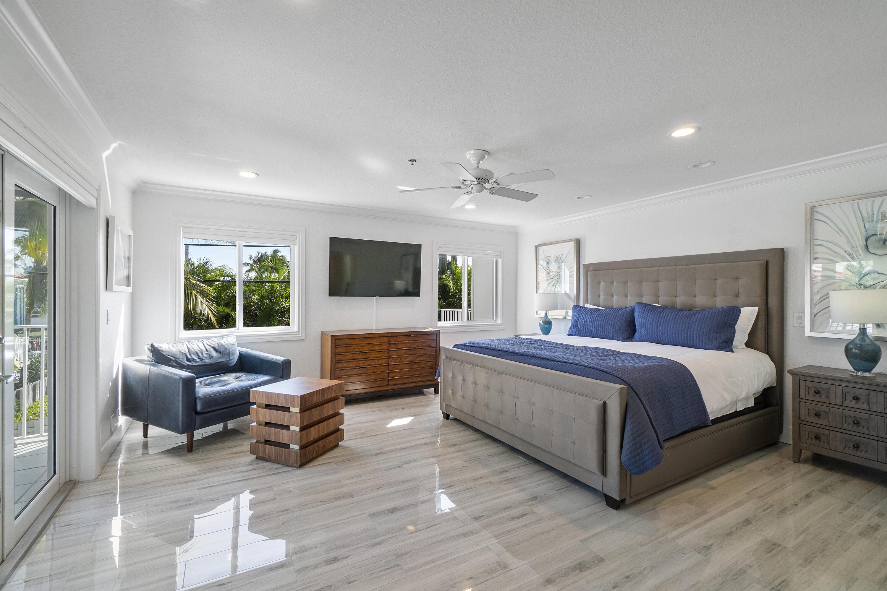 4218 Sea Grape Dr_18