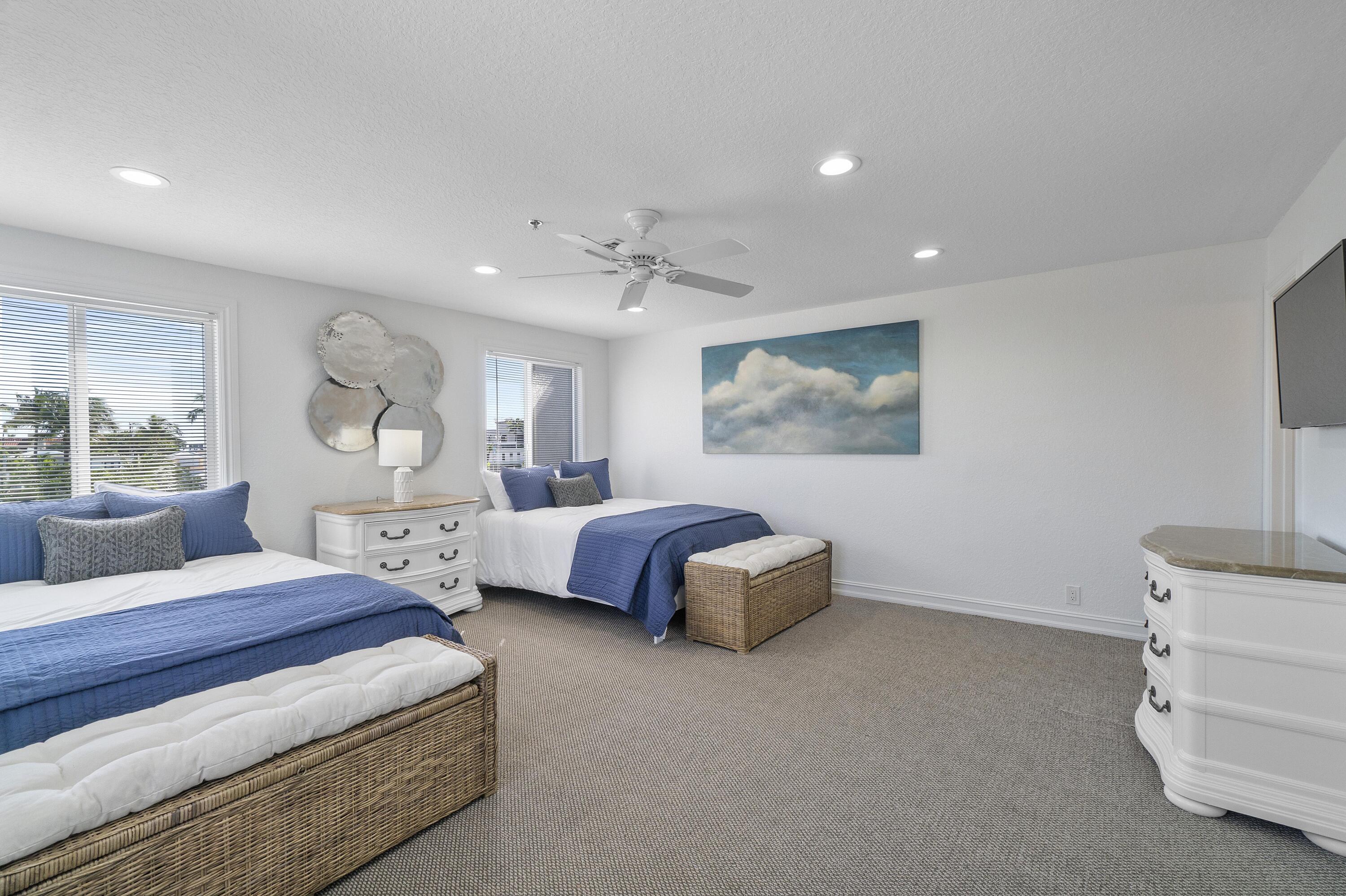 4218 Sea Grape Dr_31