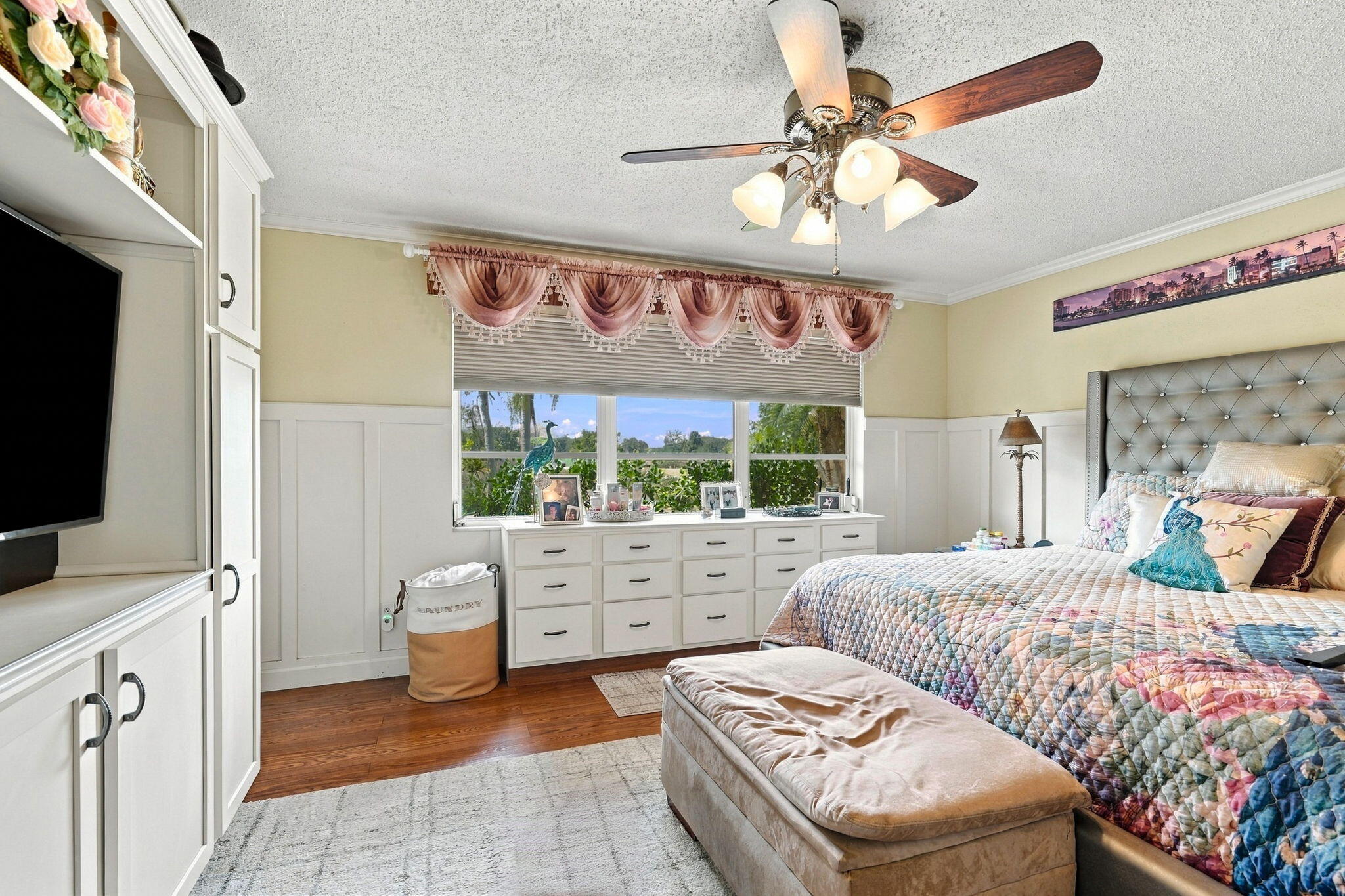 1-web-or-mls-13_primary bedroom