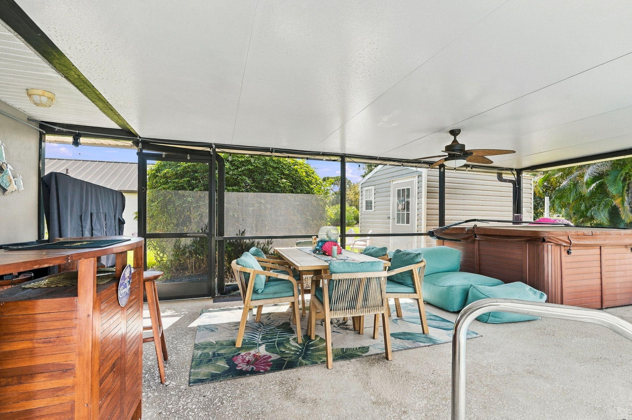 1-web-or-mls-25_patio