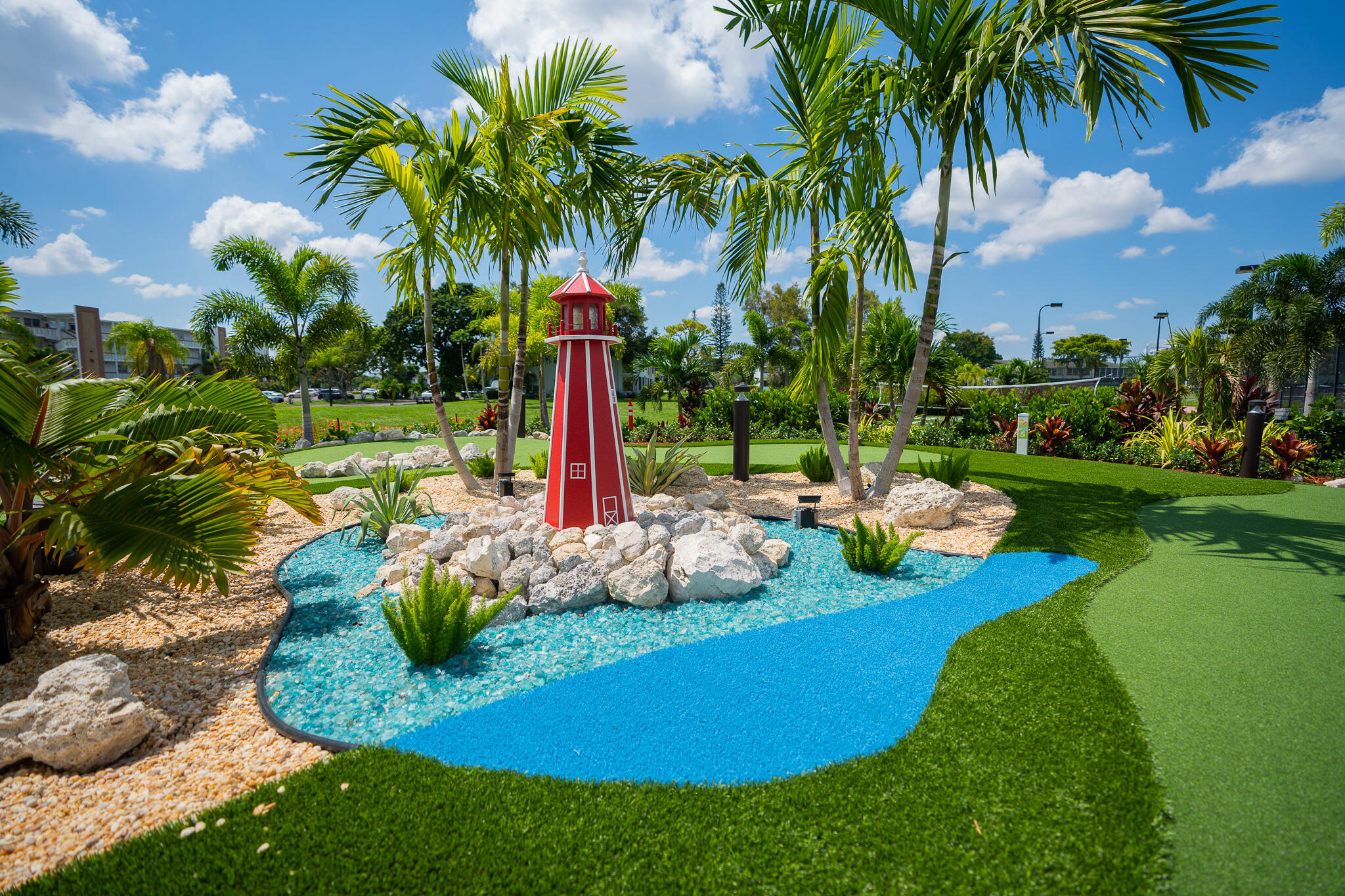 PUTTING COURSE