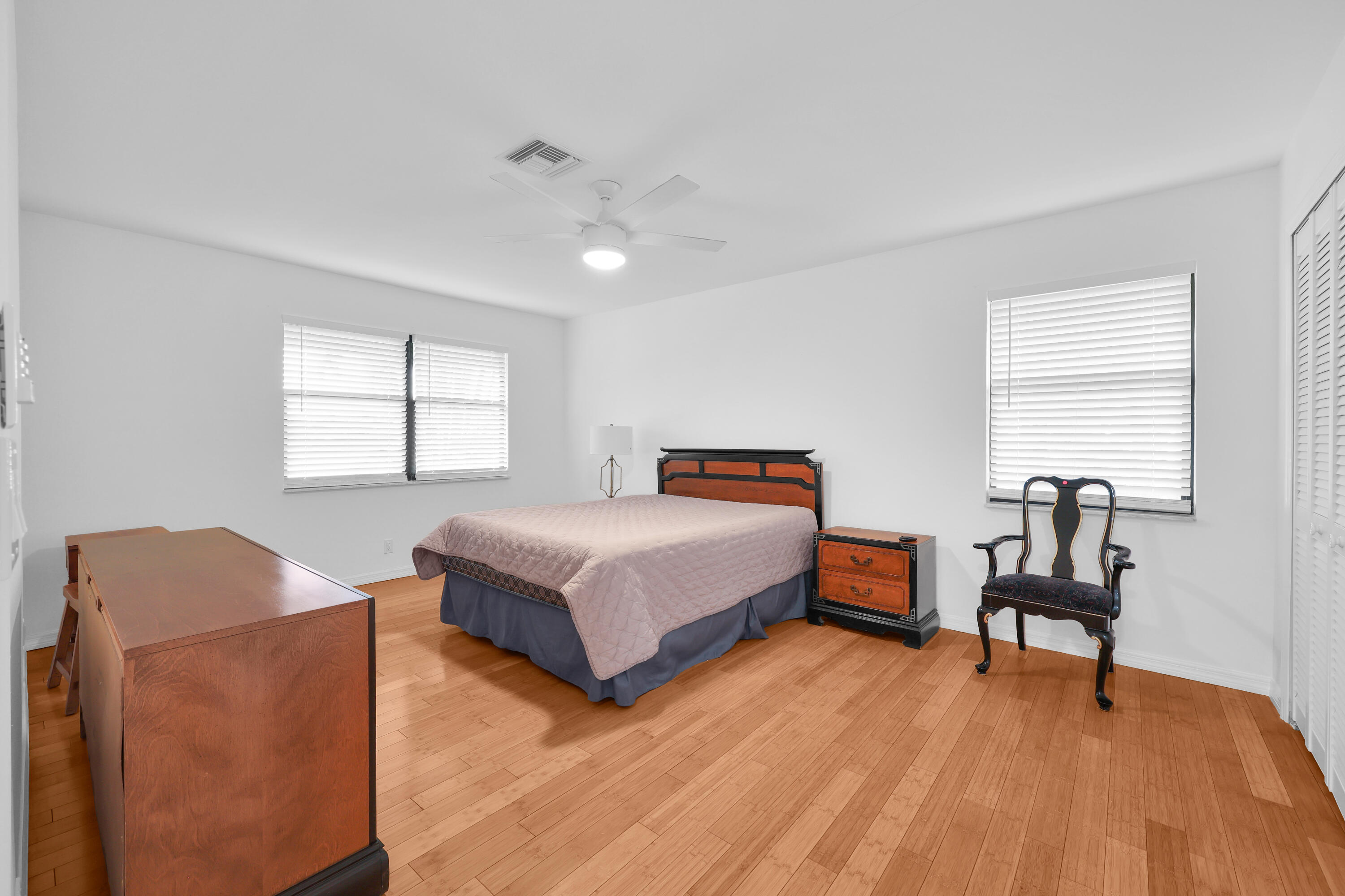 10158 se acorn way - 11