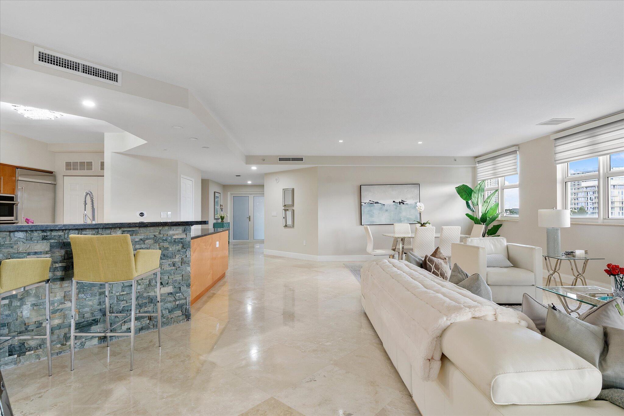 19-615 Bayshore Dr 603_019