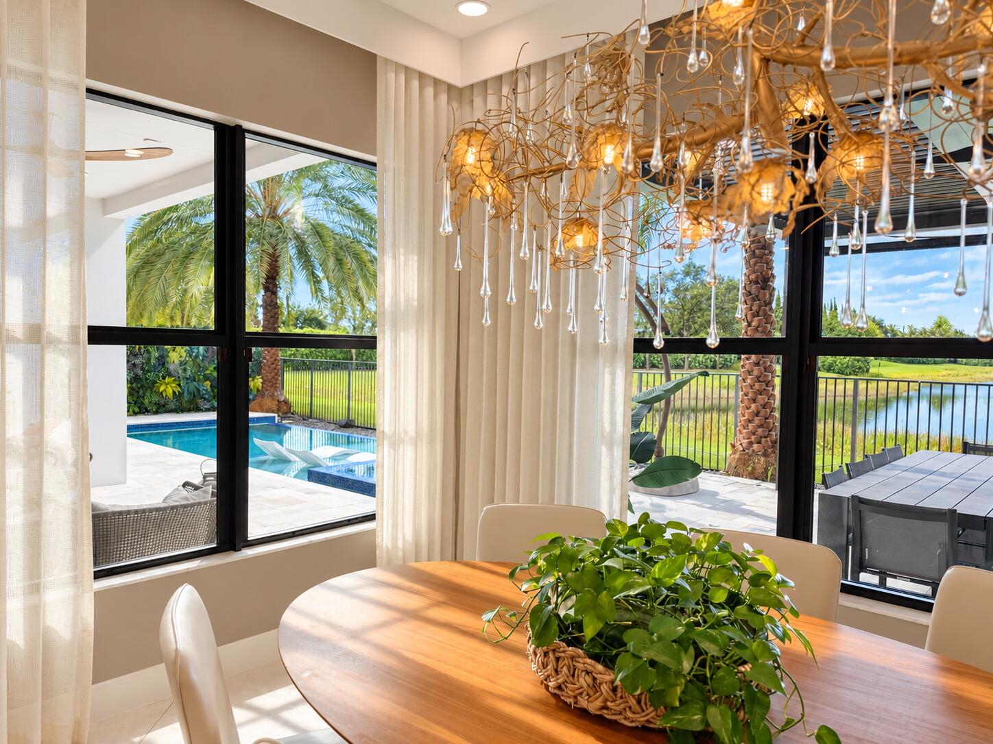 Breakfast Nook