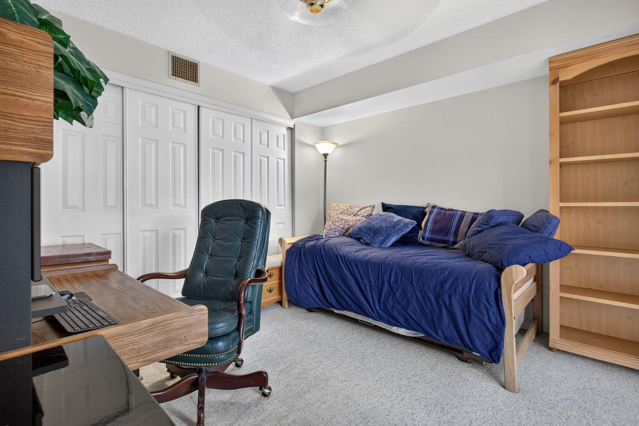 20-web-or-mls-5551-22